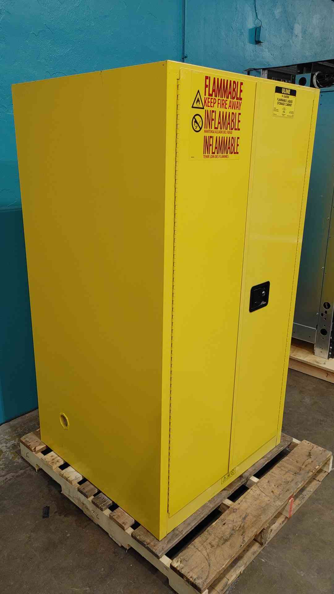 ULINE Flammable Liquid Storage Cabinet, 55 Gal Cap. (H-3685M) (Sku 113967)