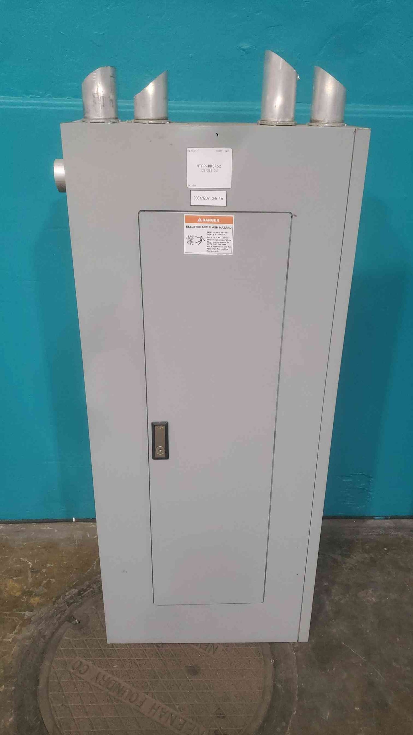 Eaton PRL1A 3 Phase Panelboard 175A Main EDB3175BP10 10x 30A 2P Breakers Enclosure