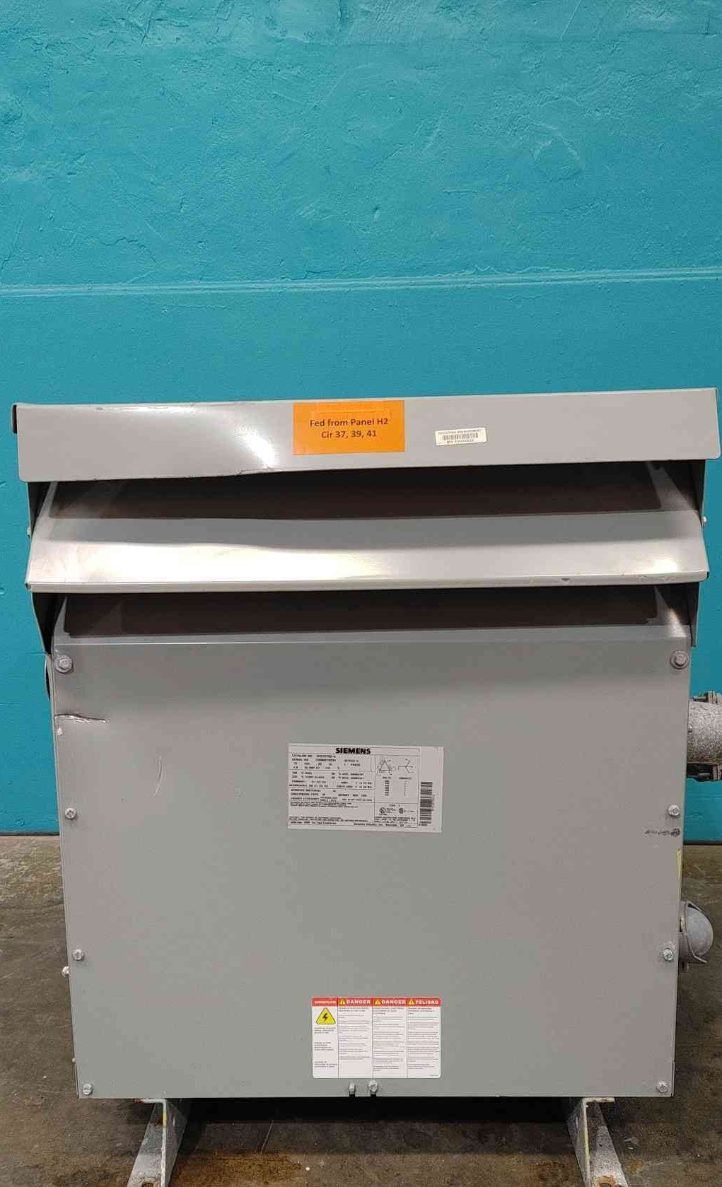 Siemens 75 kVA 3 Phase Transformer 480V to 208Y/120V NEMA 3R Dry 3F3Y075D16