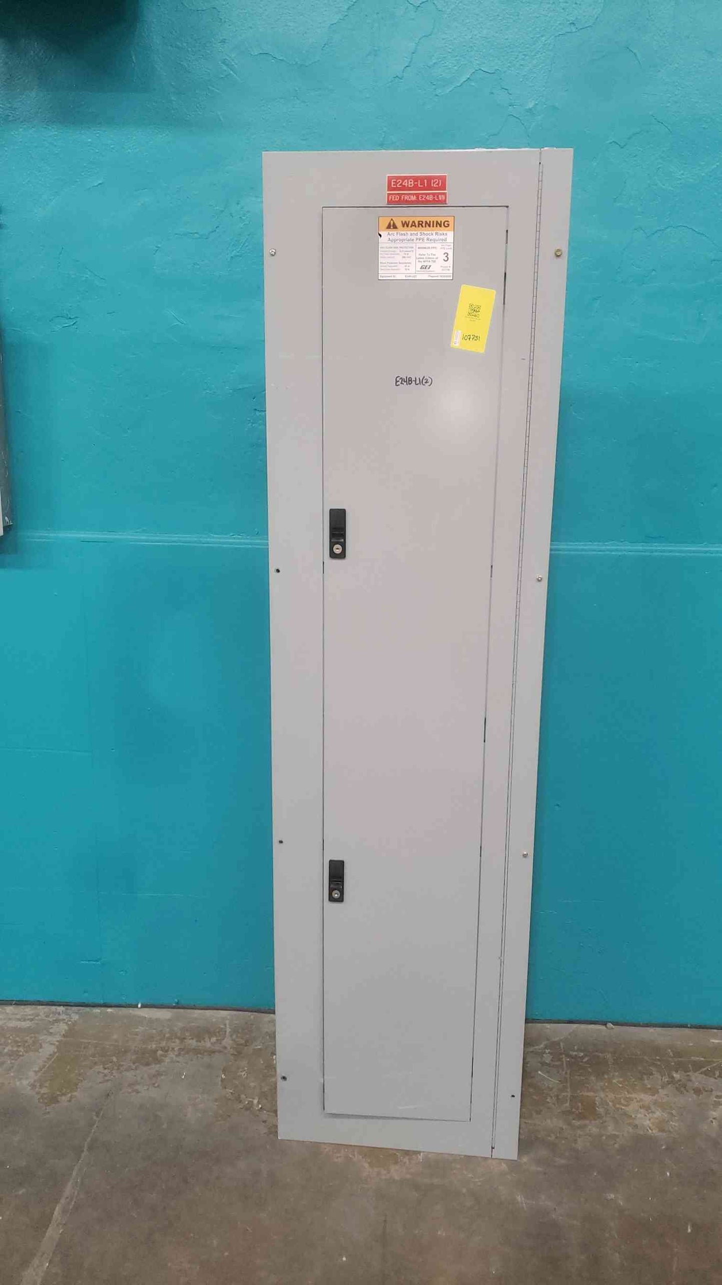 GE A-Series II 400A 208Y/120V 3 Phase Panelboard ALF3424MTX w/ THQL Breakers