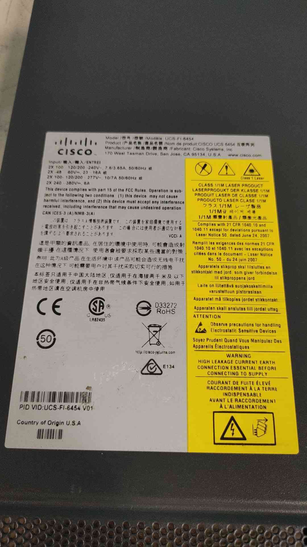 Cisco UCS 6454 Fabric Interconnect 54 Port 10/25/40/100Gb SFP QSPF28 UCS-FI-6454
