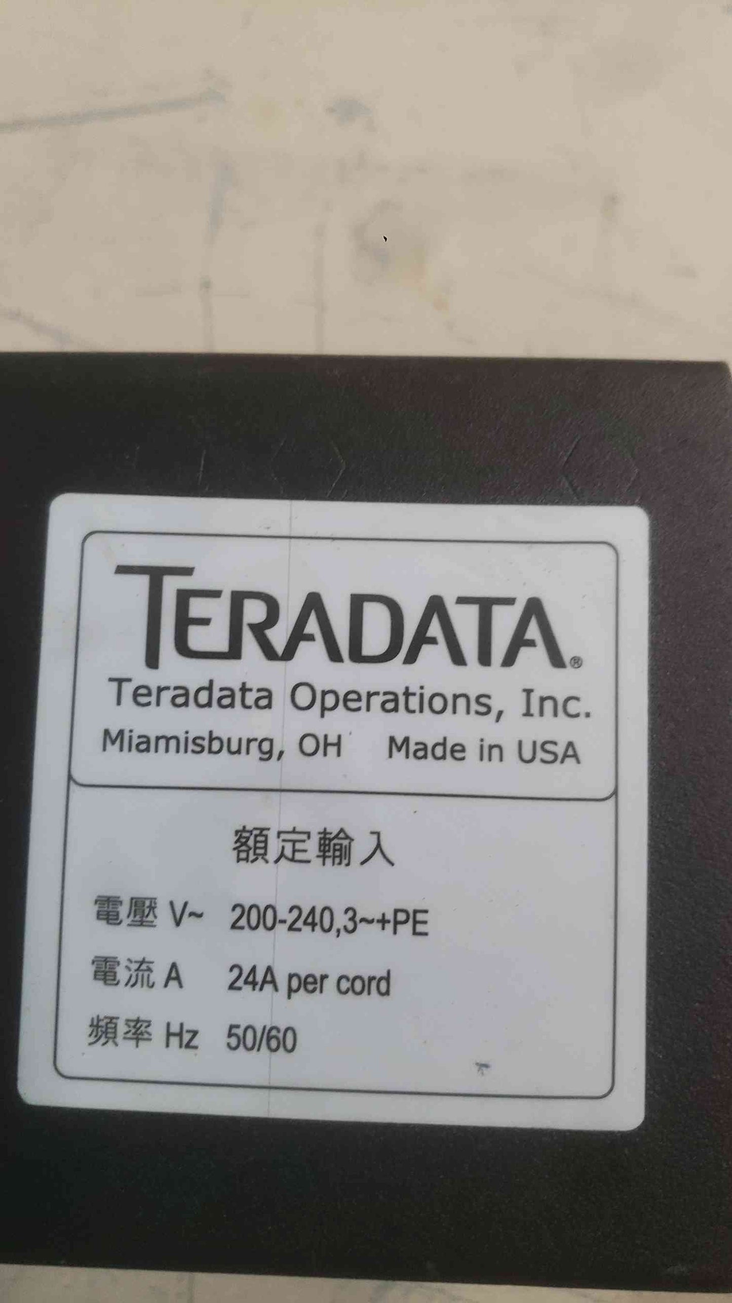 Teradata 200-240V~ 3~+PE 50/60Hz Distribution Strip 30A3PLDRU0030484 (SKU: 114203)