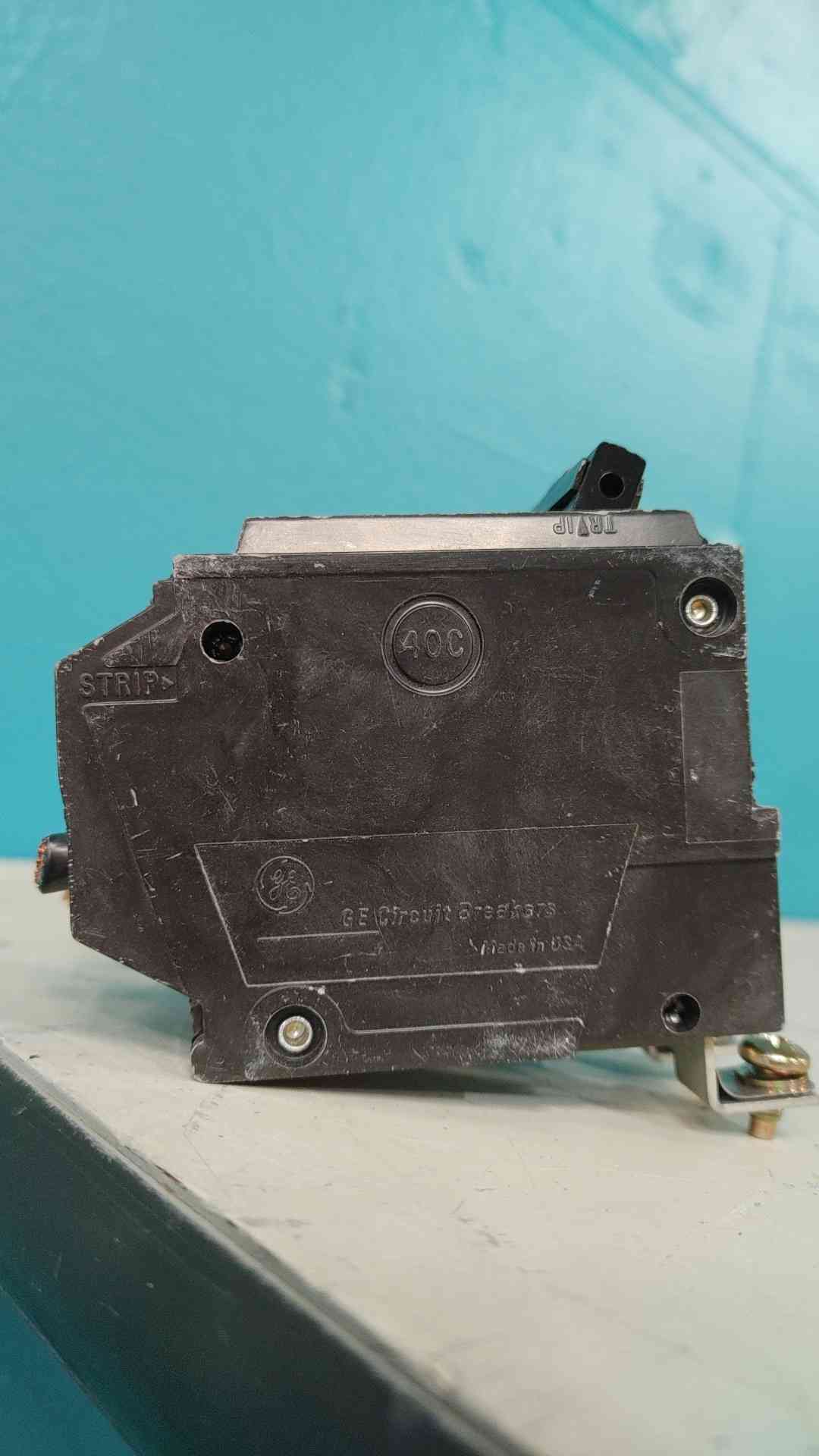 GE THQB2160 60A 2 Pole 120/240V Bolt-On Commercial Circuit Breaker THQB 60