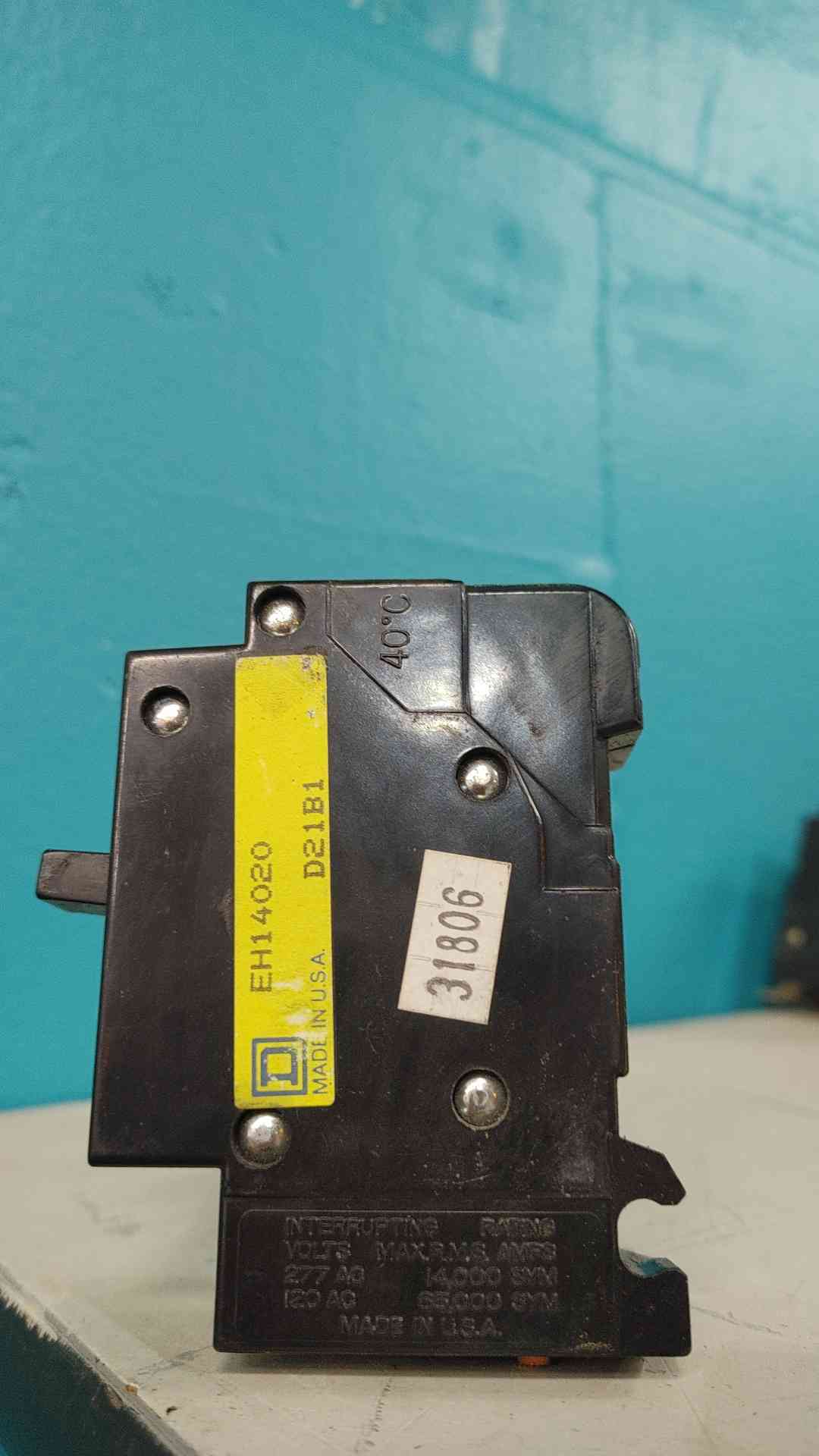 Square D EH14020 1 Pole 20 Amp 277V Plug-In Circuit Breaker EH-4