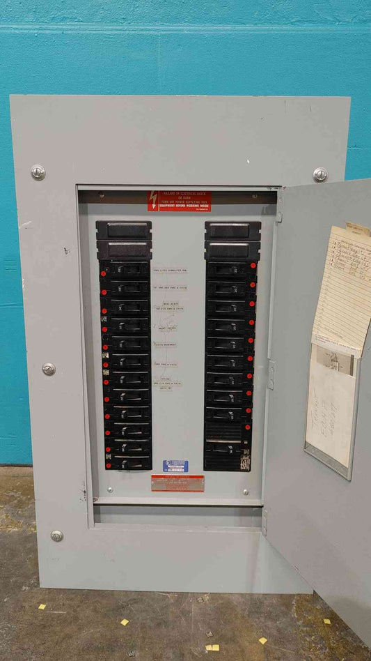 GE 100A, 480Y/277V, 3PH, 4W Panelboard (Sku 114382)