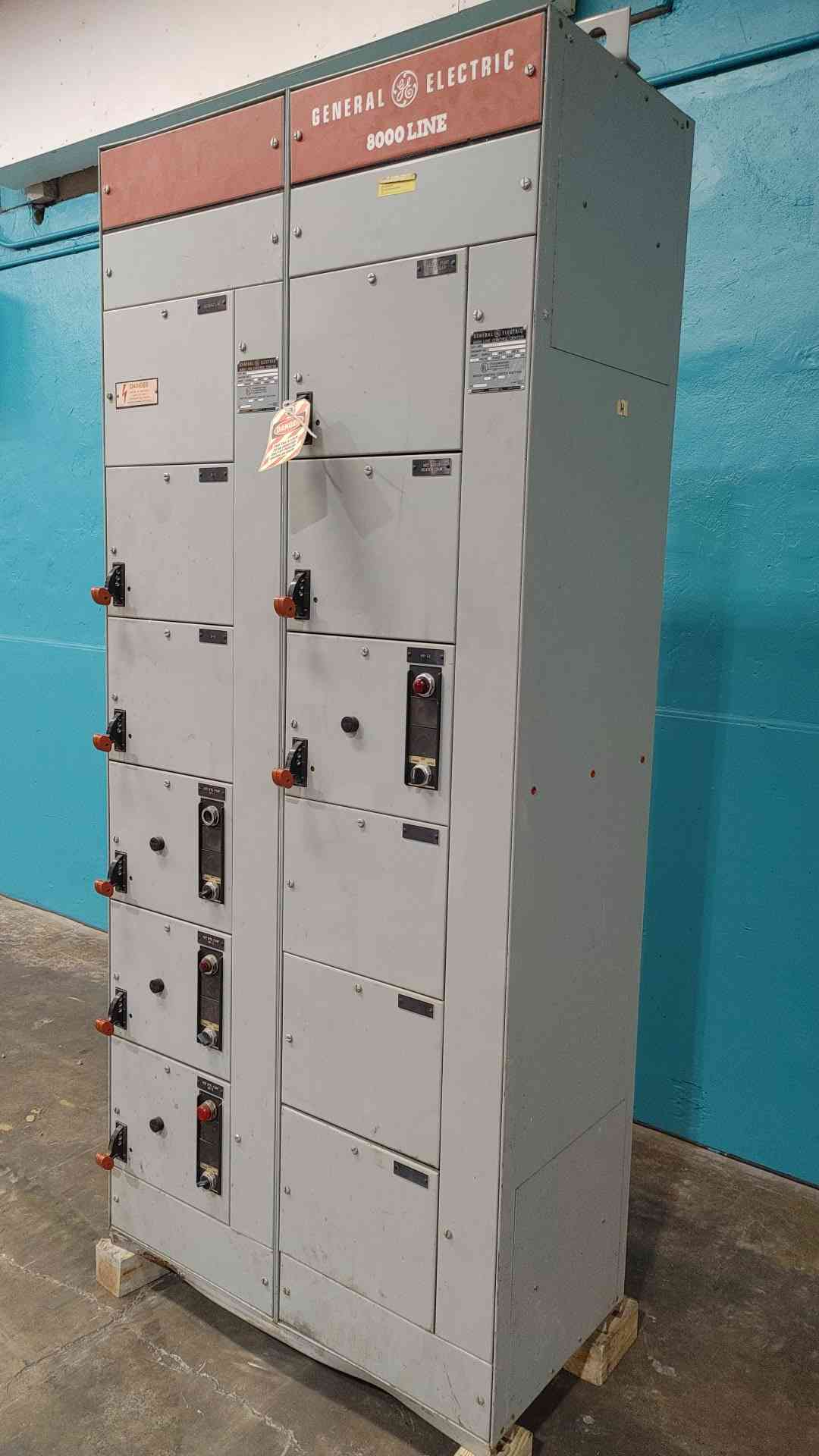 GE 8000 Line Motor Control Center 2 Section 600A 480V MCC 515X0564M01 Buckets