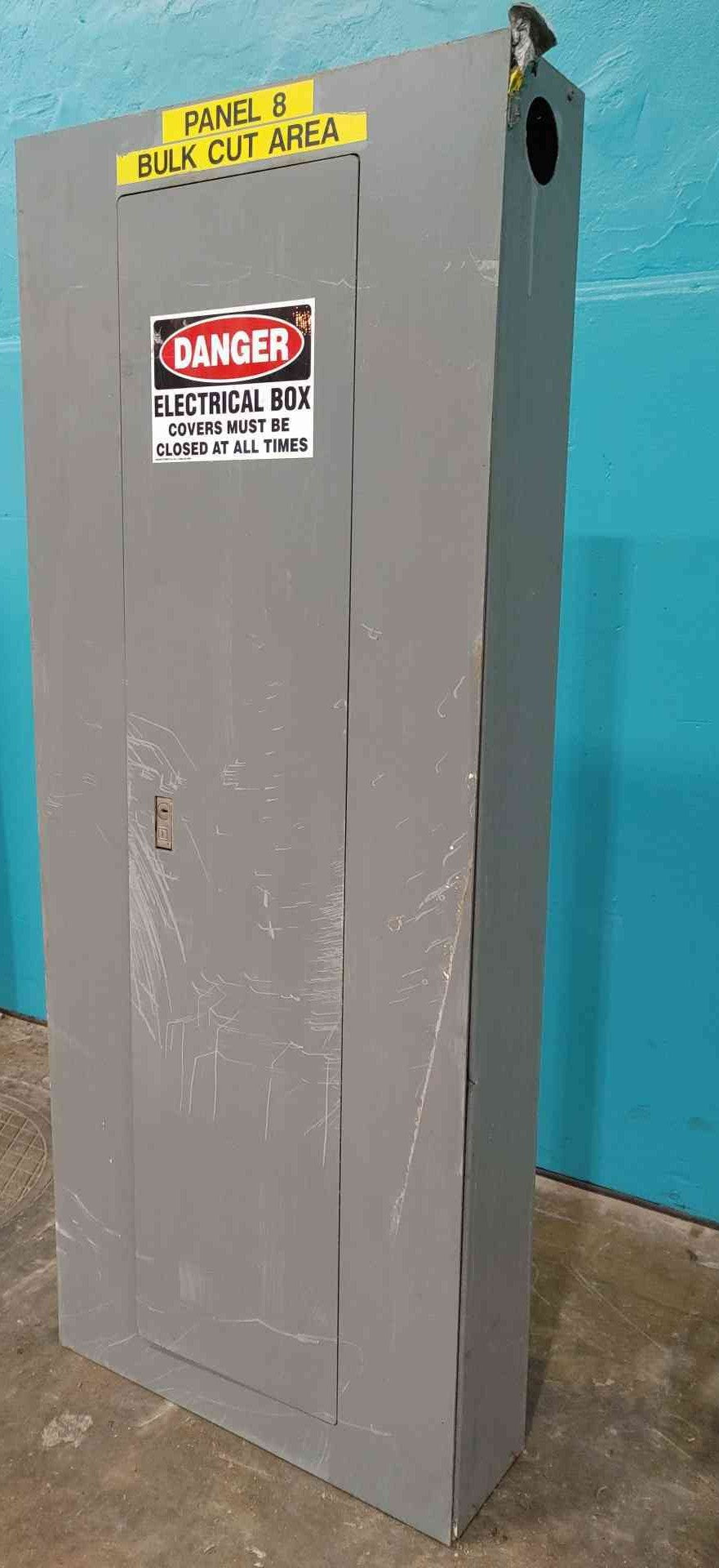 Square D QO Panelboard 225A 240V 3PH Load Center w/ QO Circuit Breakers