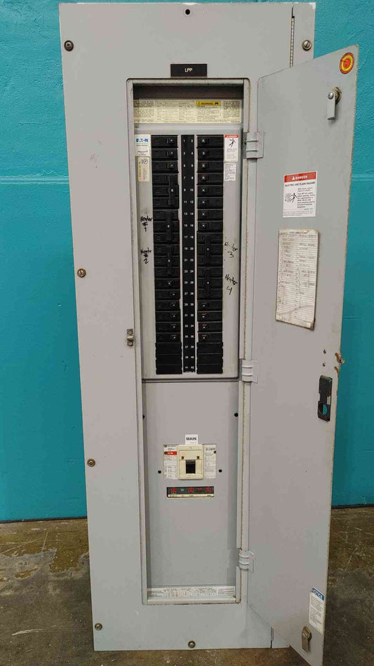 Eaton Cutler Hammer 400A 208Y/120V 3PH 42 Space Panelboard PRL1a With Breakers