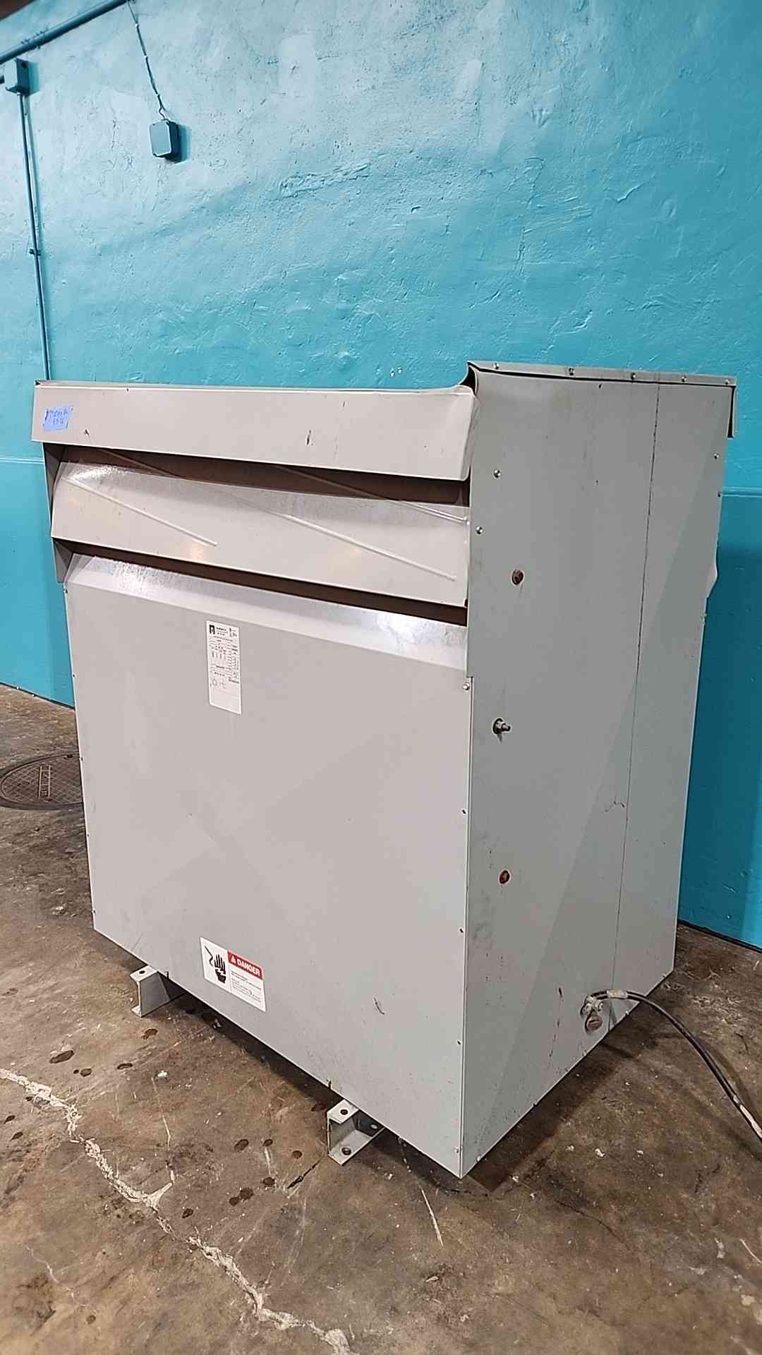 Sunbelt 500 kVA Dry Type Transformer 2400V to 480Y/277V 3 Phase NEMA 3R 500kVA