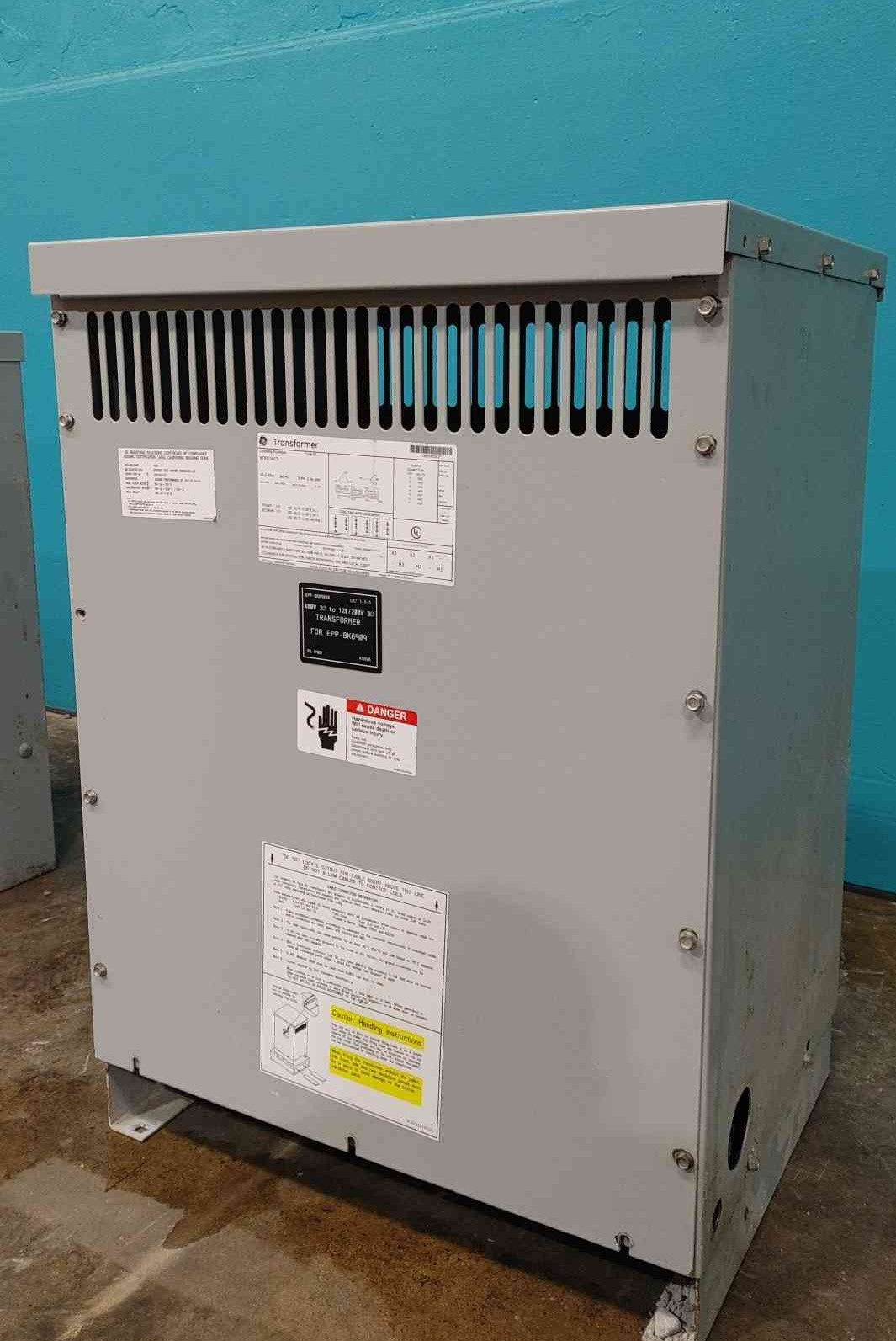 GE 45 kVA Transformer 480V to 208Y/120V 3 Phase Dry Type 45kVA 9T83C9873