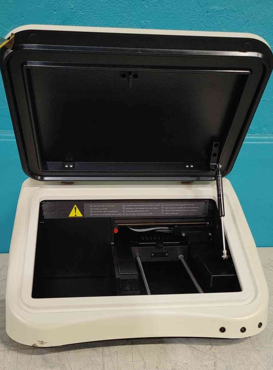 Qiagen Digene DML 3000 Microplate Luminometer 5000-00031 Lab Assay Reader 24V