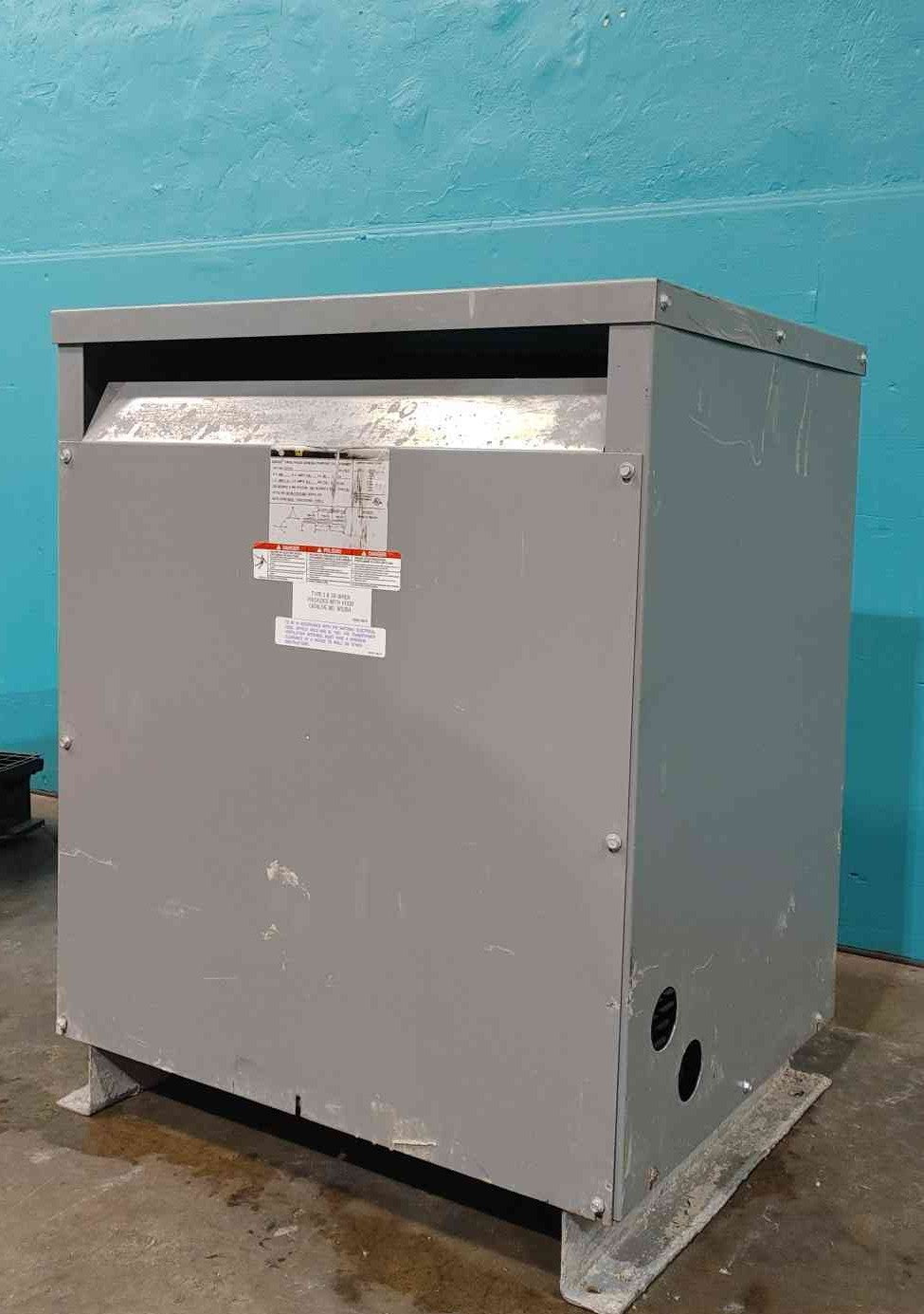 Square D Sorgel 112.5 KVA 3 Phase Transformer 480V to 208Y/120V 112T3H Dry Type