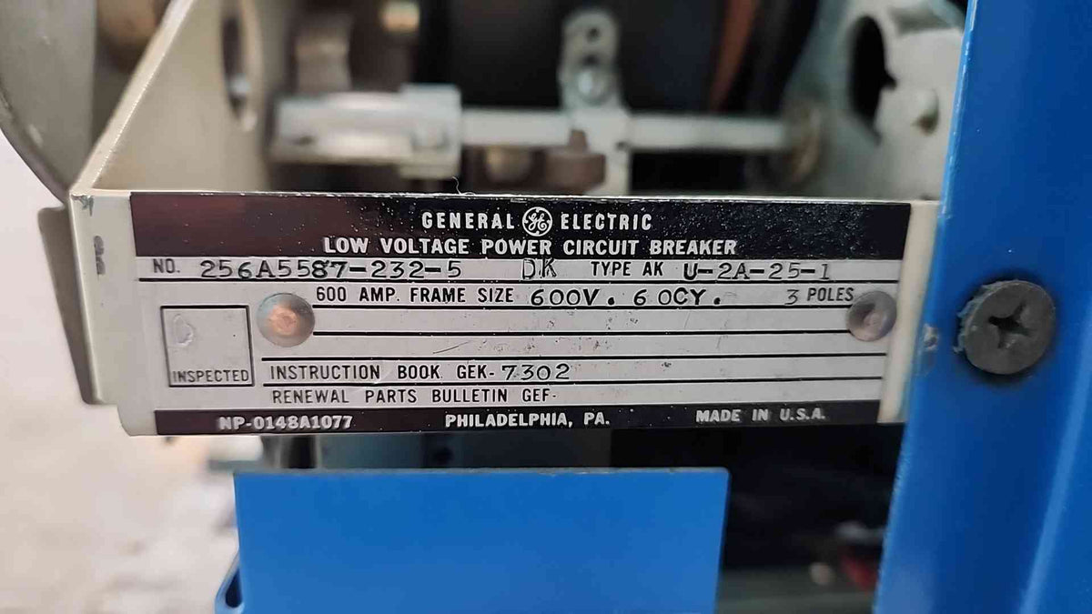 GE AKU-2A-25-1 600A Drawout Circuit Breaker AC-PRO Trip Unit NETA Tested Fused