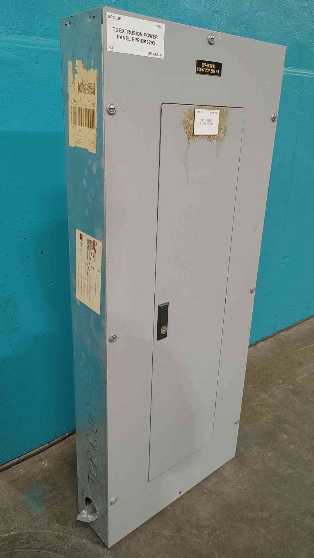 Eaton Cutler-Hammer PRL1a 225A 208Y/120V 3PH 42 CKT Panelboard Loaded Breakers
