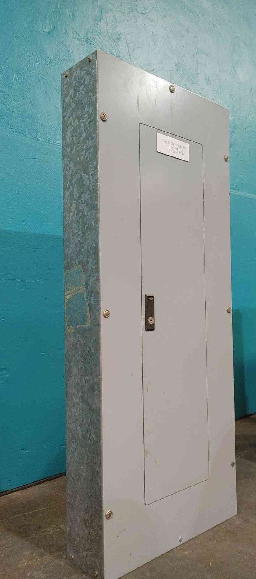 Westinghouse Pow-R-Line PRL-1 150A 3PH Panelboard 208Y/120V Loaded W Breakers