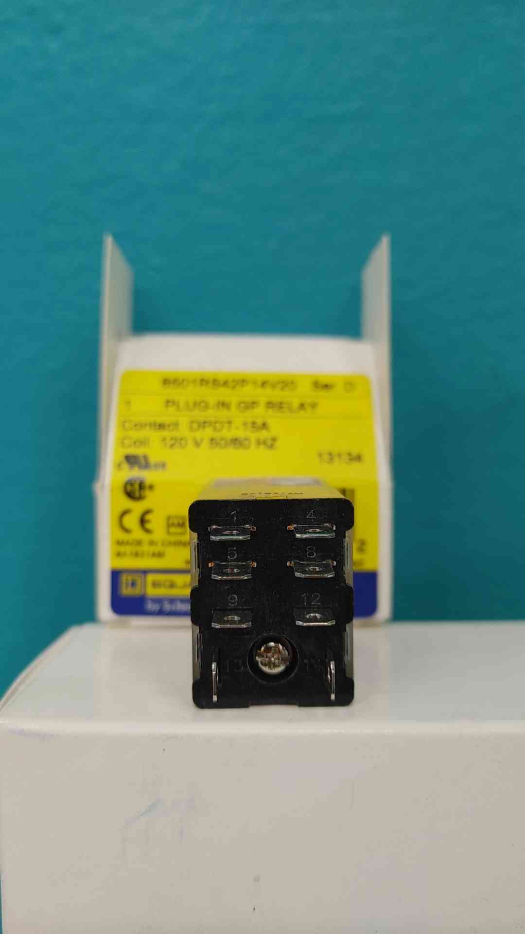 Square D 8501RS42P14V20 Miniature Plug-In Relay 120V Coil DPDT 15A 8-Pin NIB