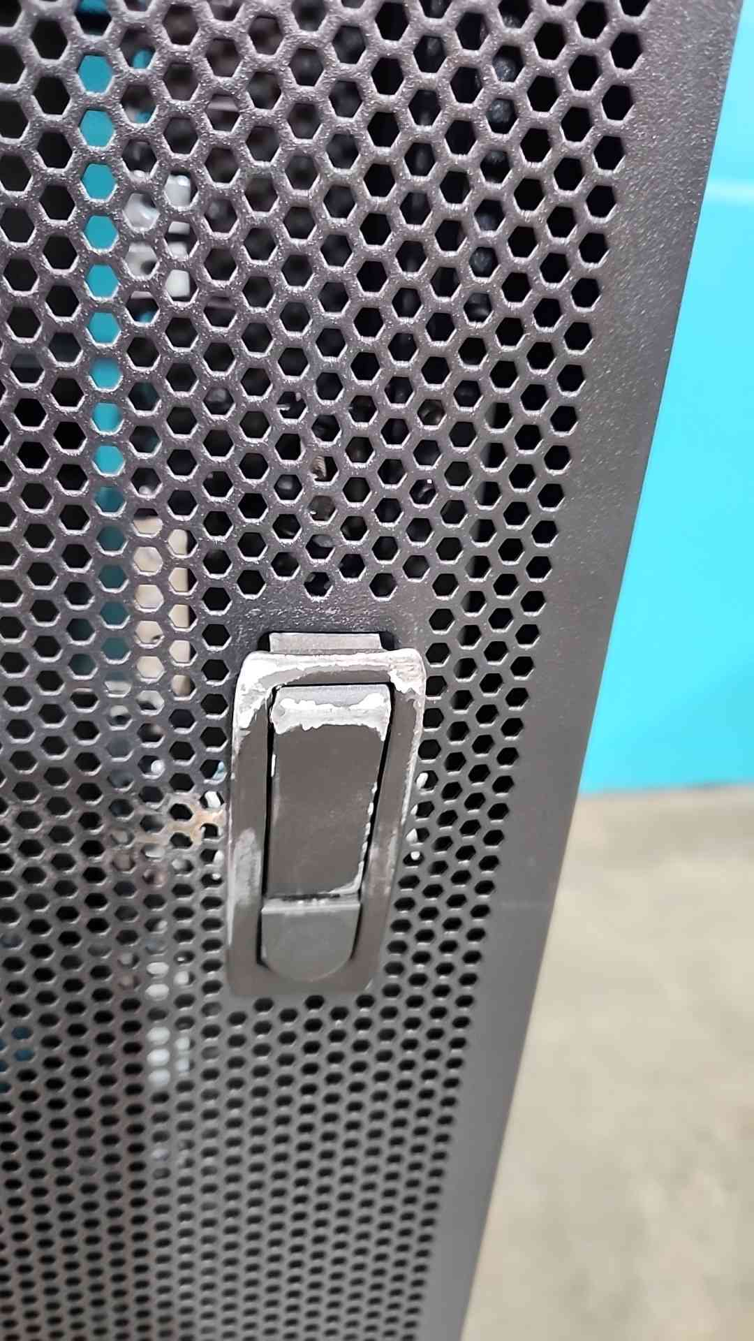 IBM 7014-T42 42U 19-Inch Server Rack Cabinet Enclosure w/ Dual Vertical PDUs T42