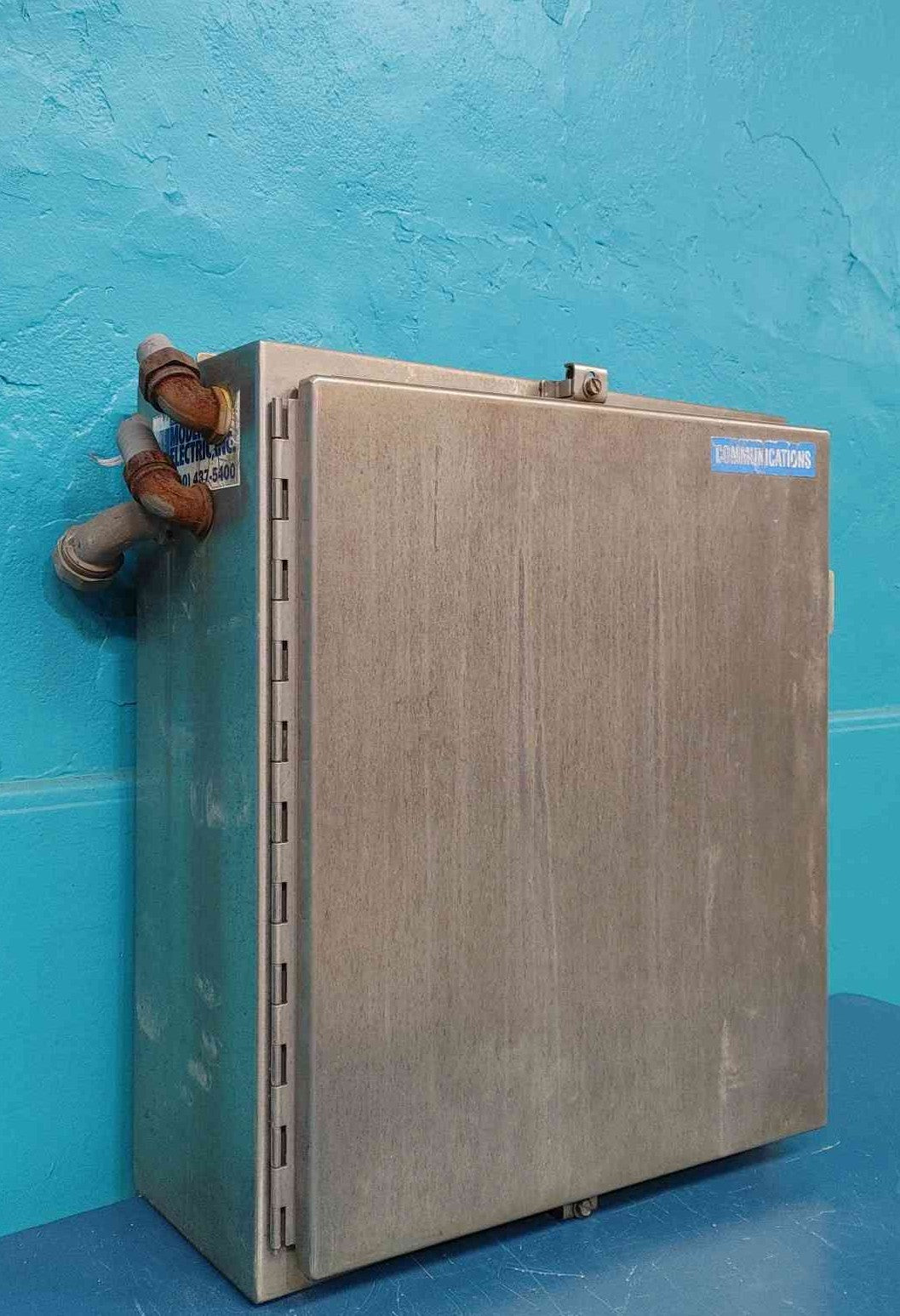 Hoffman A-24H2008SSLP Stainless Steel NEMA 4X Enclosure 24x20x8 Control Box