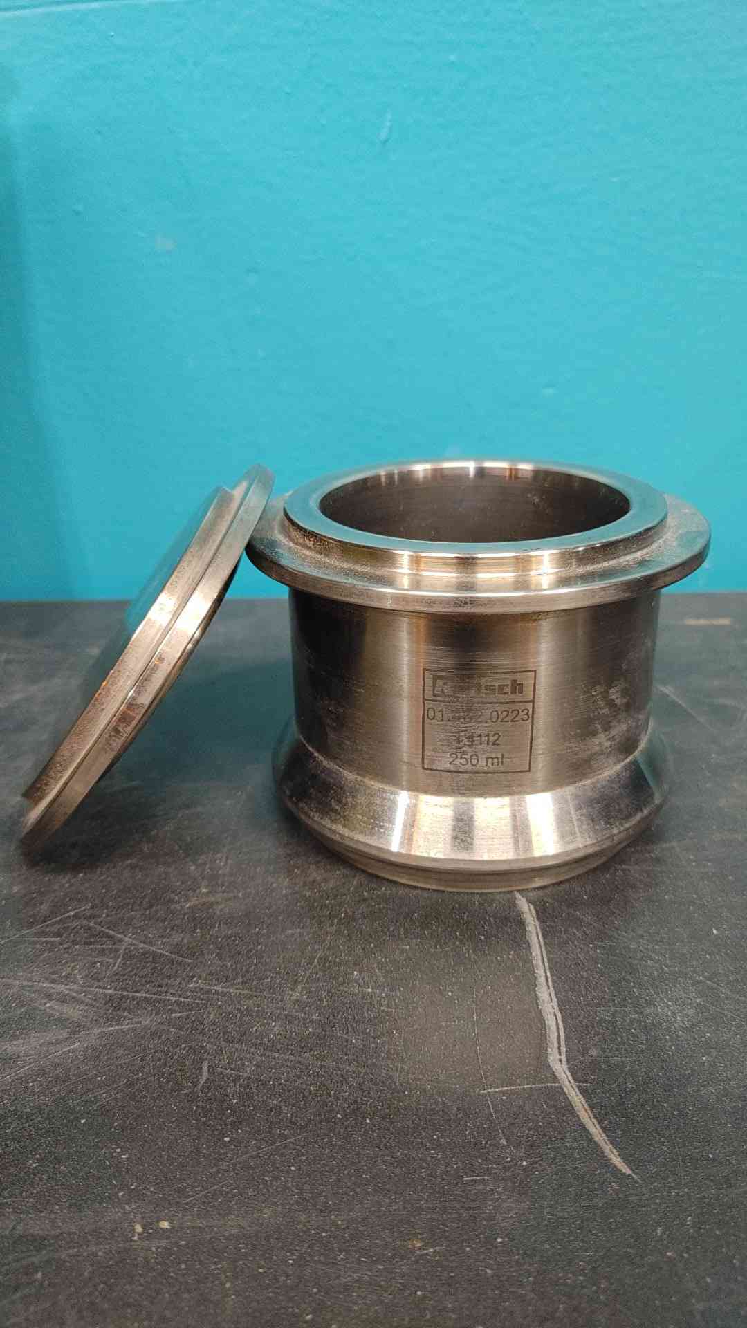 Retsch 250 ml Hardened Steel Grinding Jar 01.462.0223 1.4112 Planetary Ball Mill