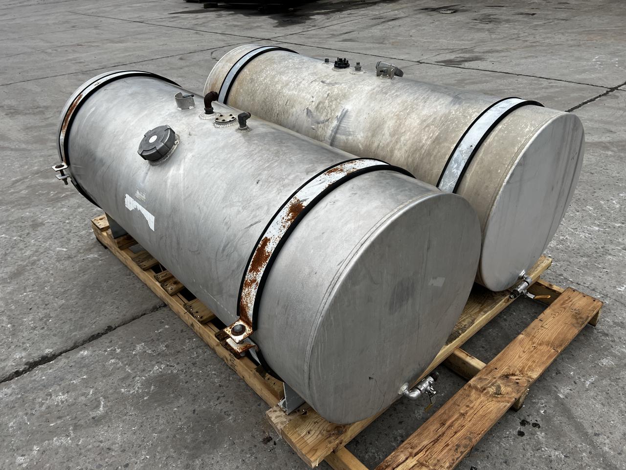 150 Gallon Saddle Diesel Tanks with Mounts, Good for Road Trucks, 2 available – the price is for 1.