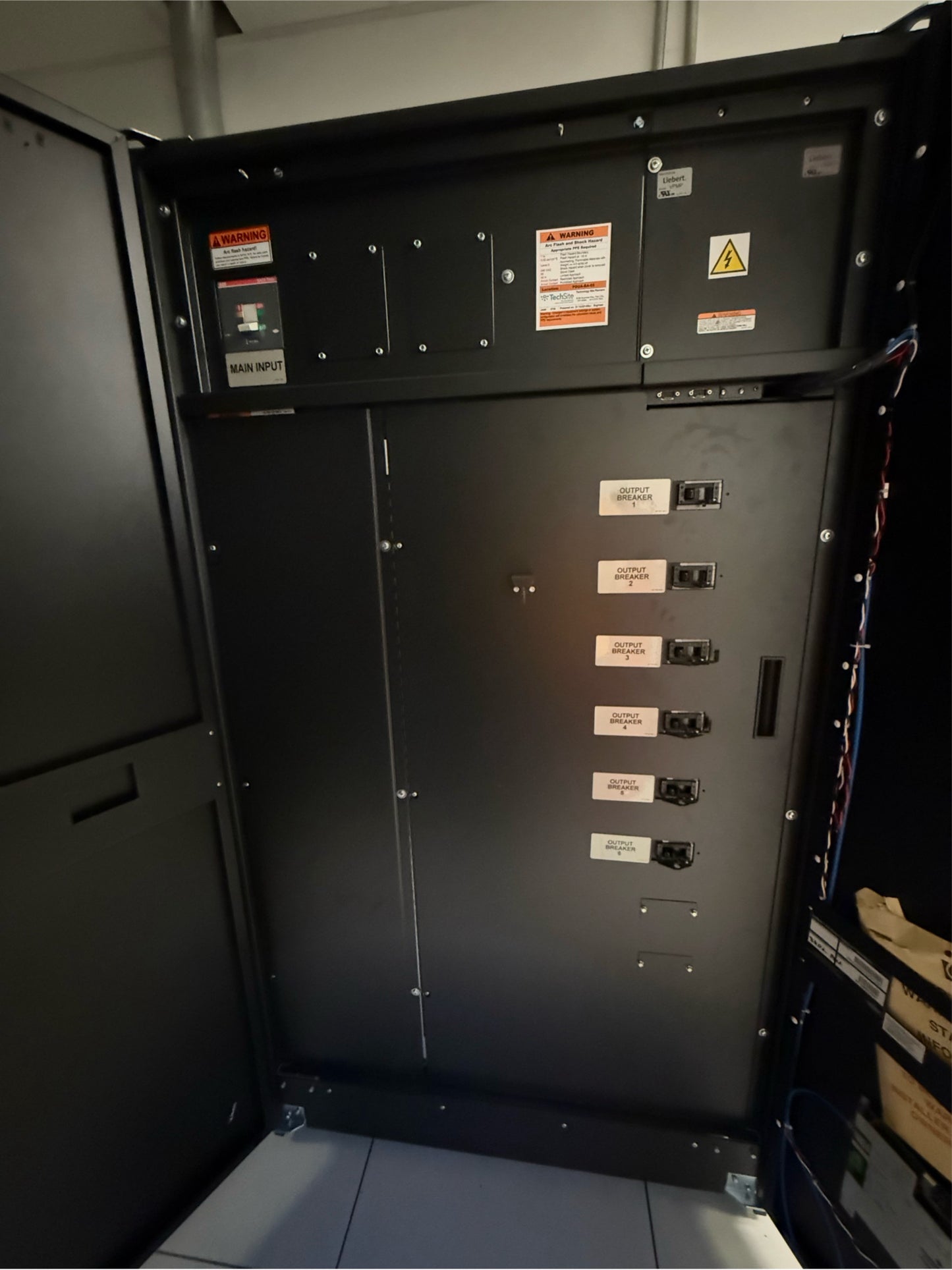 225KVA Liebert PPA225D 480V x 240V Step Down PDU 2012