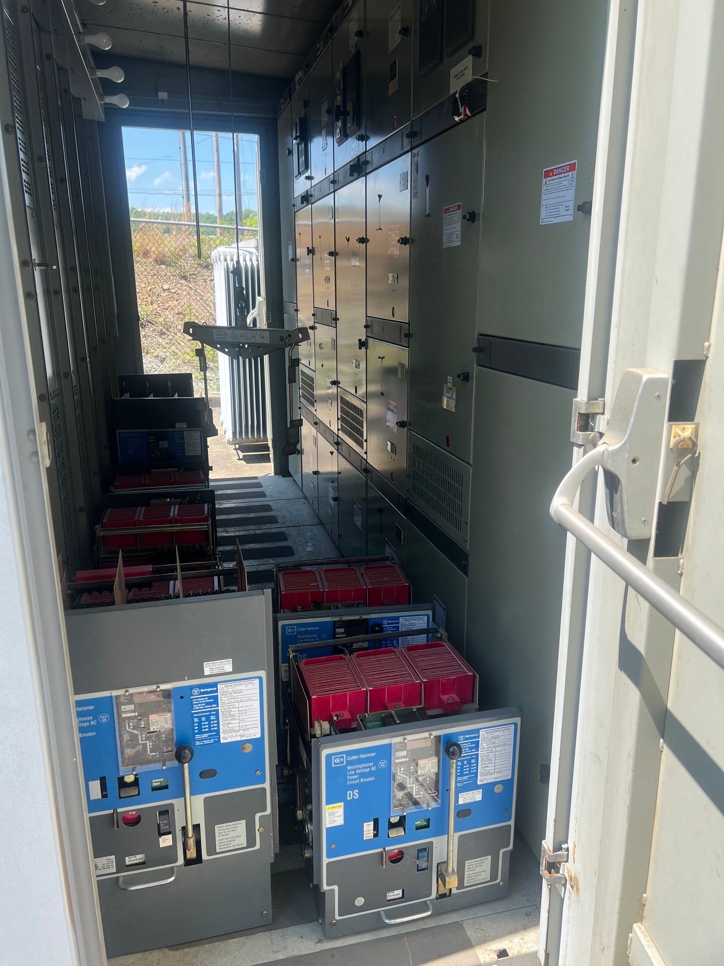 3200A Cutler Hammer DS Outdoor Switchgear(SKU: 113469)