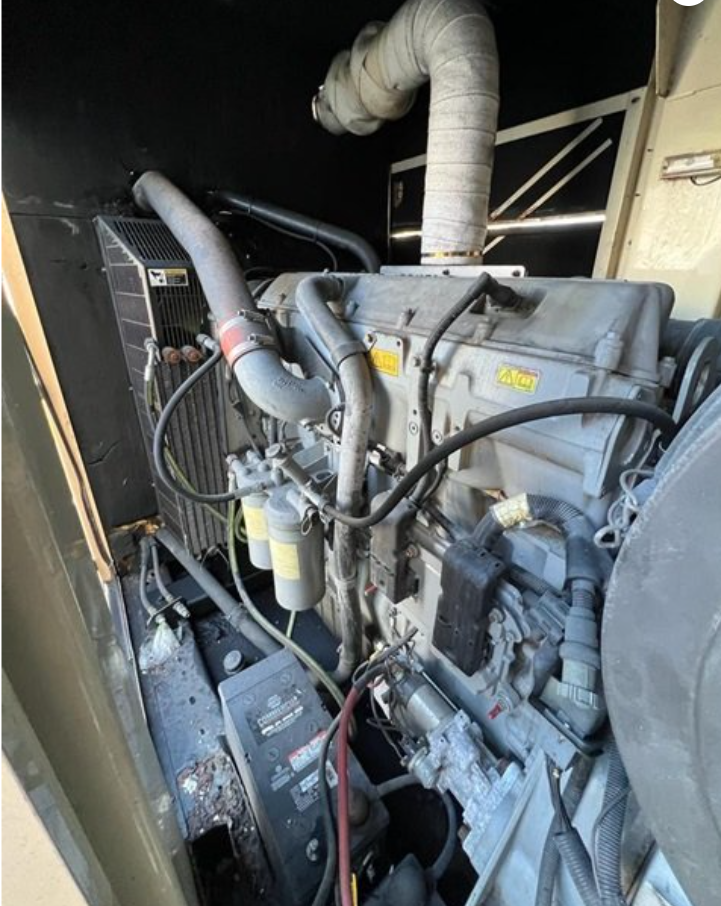 475KW 500KW Perkins 2800 / Cat C15 Standby Diesel Generator '06 868 Hrs TESTED