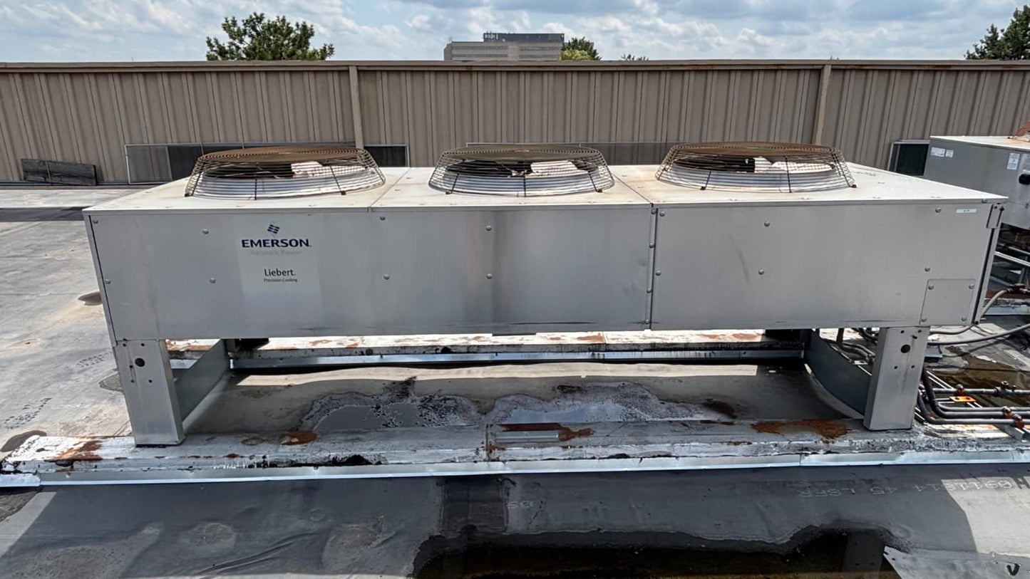 Liebert TCDV308-A Outdoor Air Cooled Condenser 3-Fan 460V 3PH Data Center