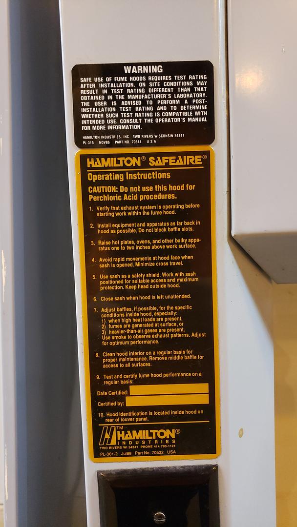 5' Fume Hood Fisher Hamilton Safeaire Bench & Flow Meter (S6LLST9492)