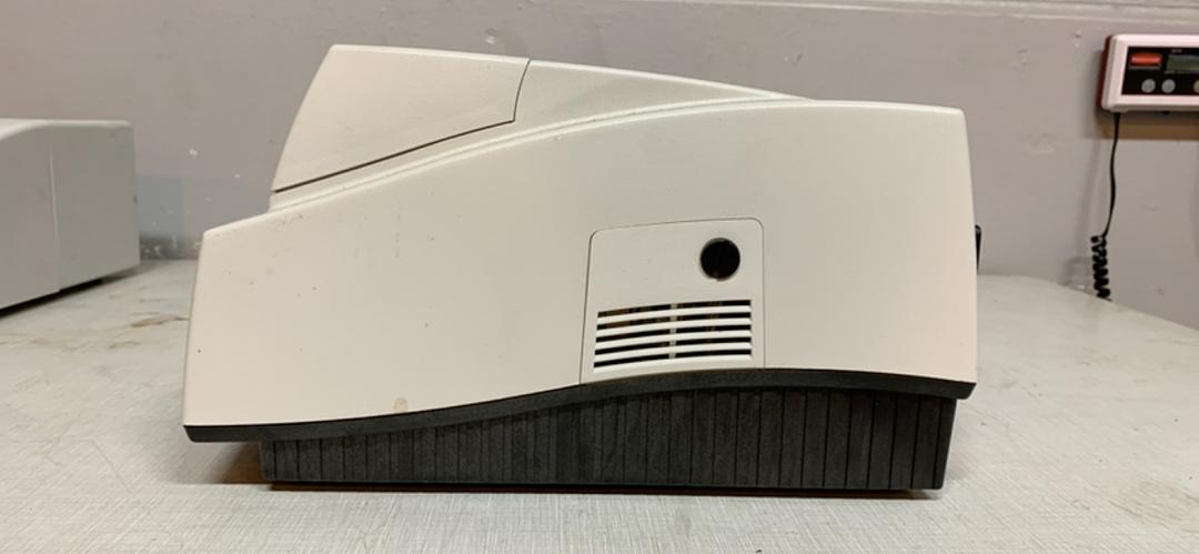 Thermo Scientific Genesys 20 Model 4001/4 in working condition prior to being moved to storage(S6LLST6429)
