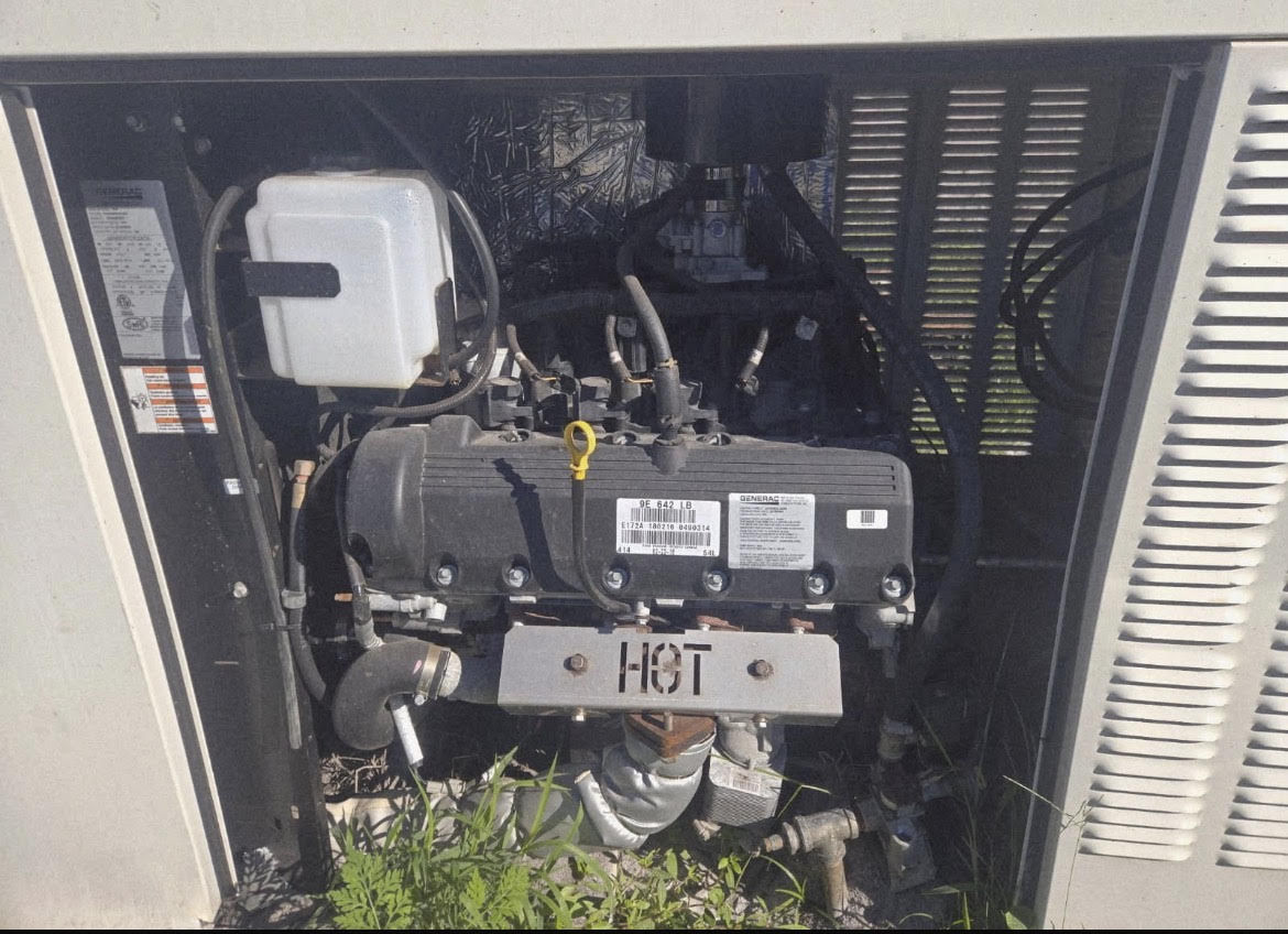 48KW Generac RGO4854ANAZ NG/LP Generator 120/240