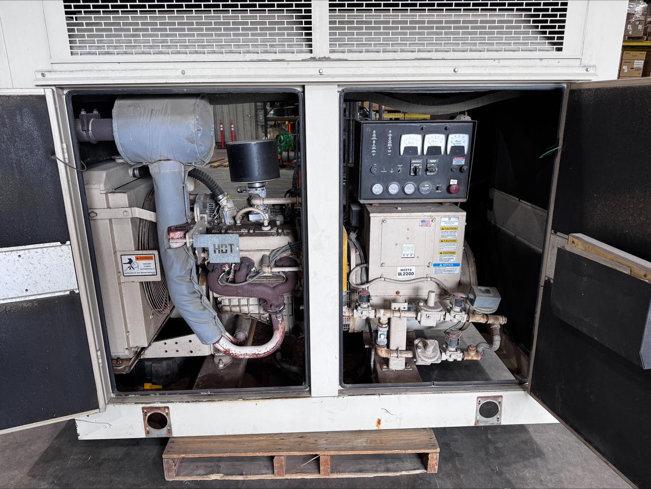 30KW Katolight NG/LP Generator 120/240V 1ph
