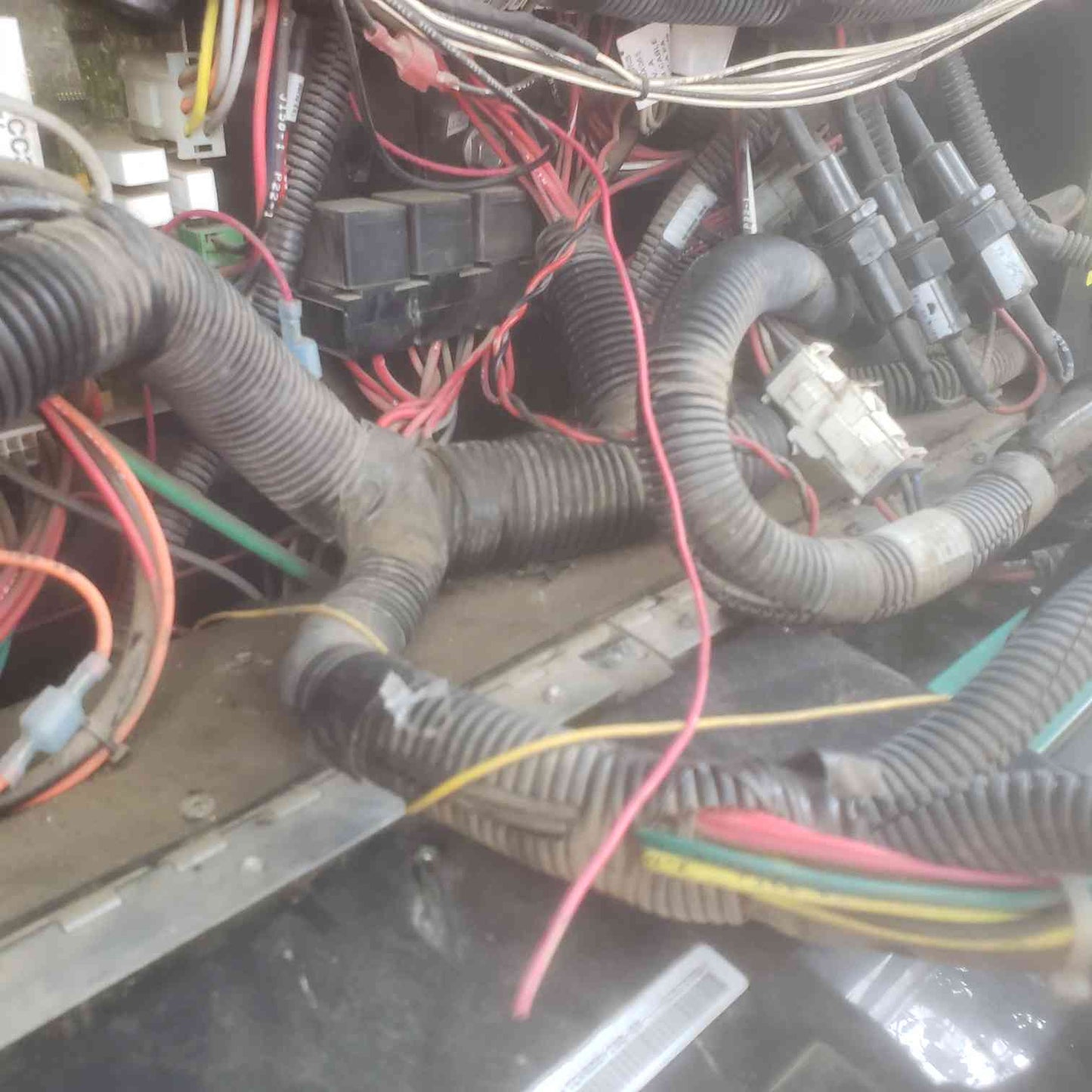 200KW Cummins C200D2RE 1&3PH Diesel Generator Towable TESTED (SKU: 110928)