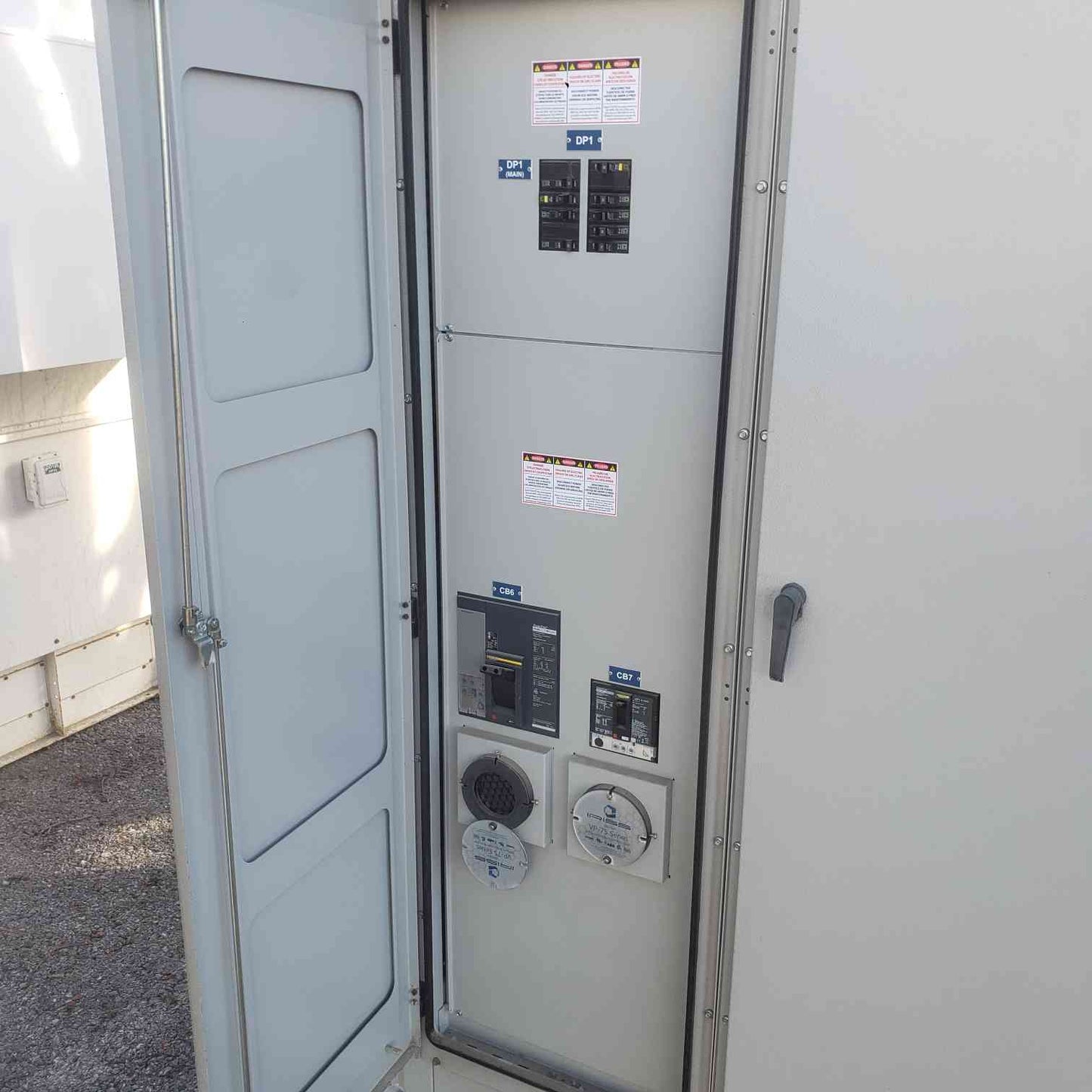 500KVA Powersmiths 480v x 240/120v Crypto Outdoor Transformer ESW-500-E20H-480-415_10-1PH-480-240-MON-WEB-IR Unit Substation (SKU: 111632)
