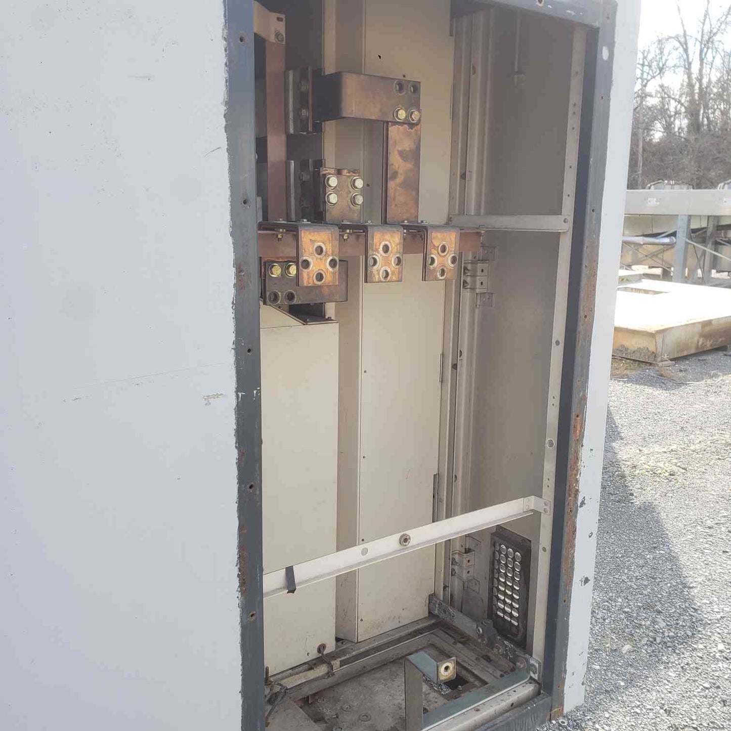Outdoor Electrical Enclosure with Breaker Main & Safety Disconnect (SKU: 111834)
