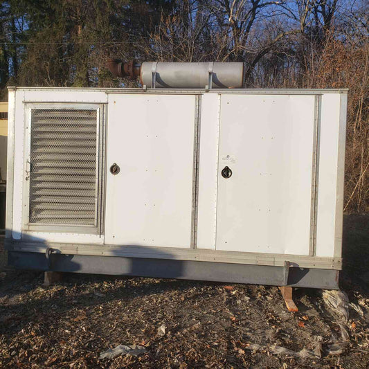 350KW Cummins Generator 350DFCC 3PH 120/240 1052A Diesel 1660 Hrs TESTED (SKU: 111885)