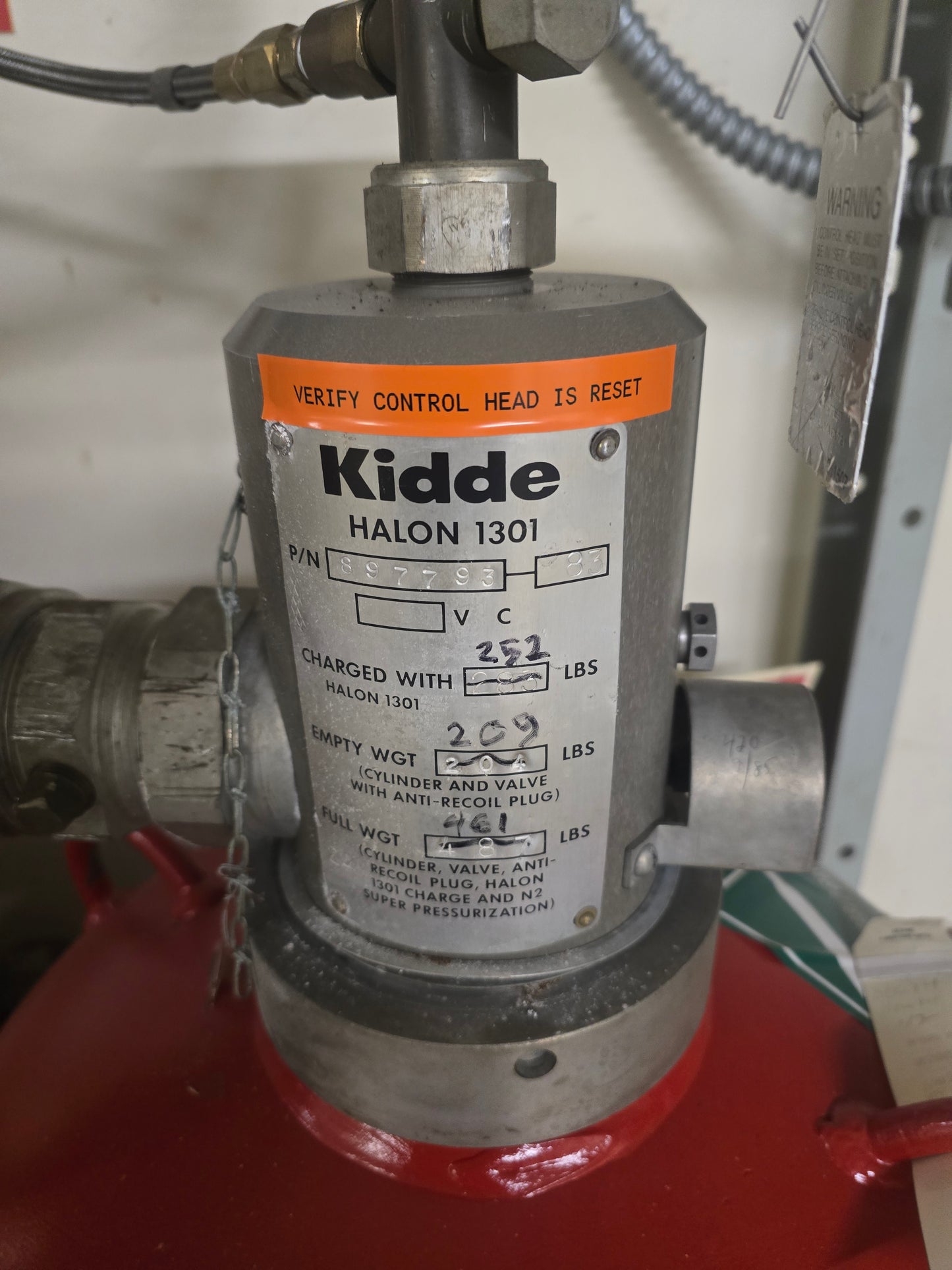 Kidde Fenwal 281 lbs Halon 1301 Fire Suppression Cylinder Valve Assembly 897793