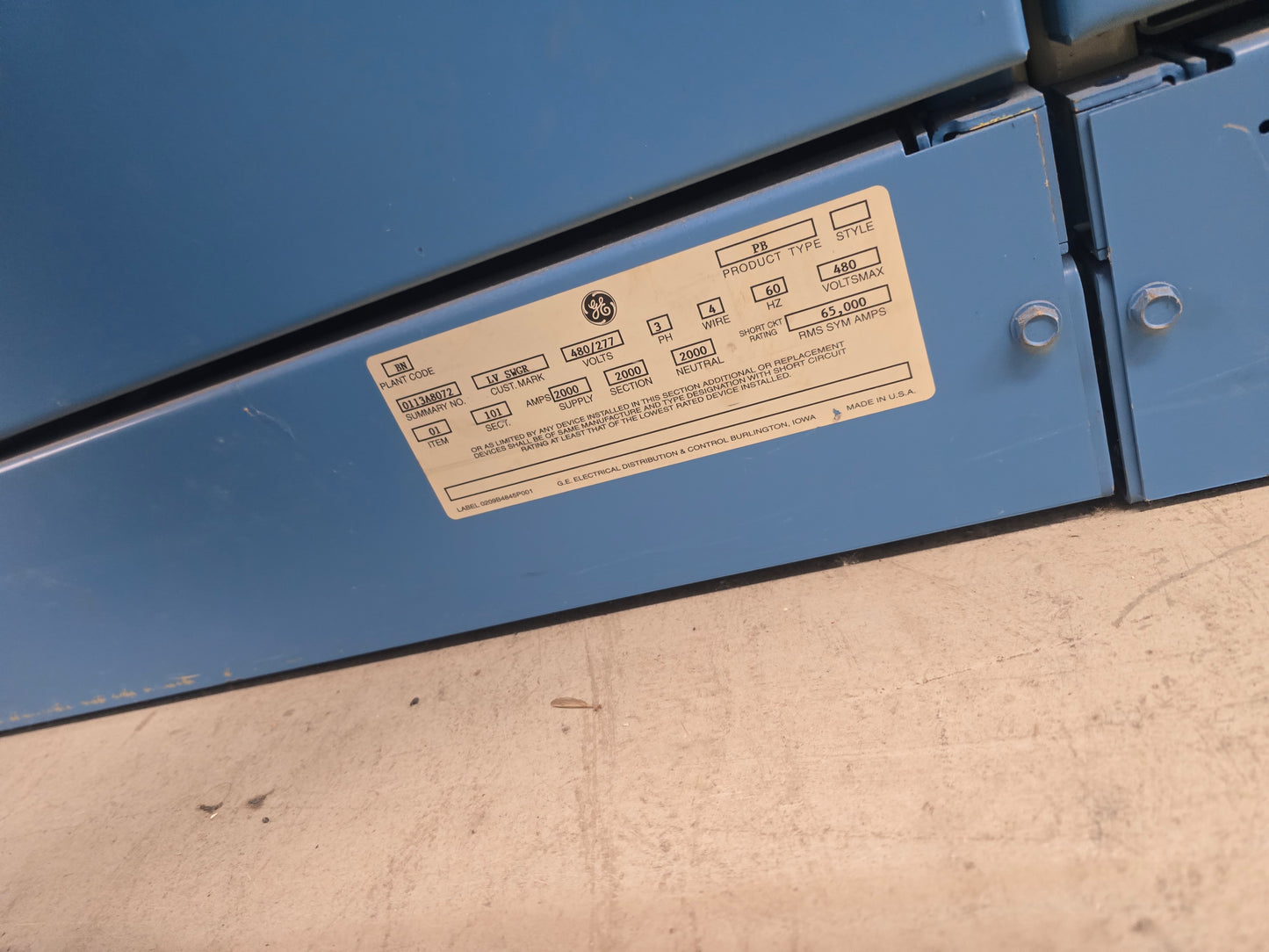GE PowerBreak 2000A / 800A 480V 3PH Low Voltage Switchboard Lineup Switchgear