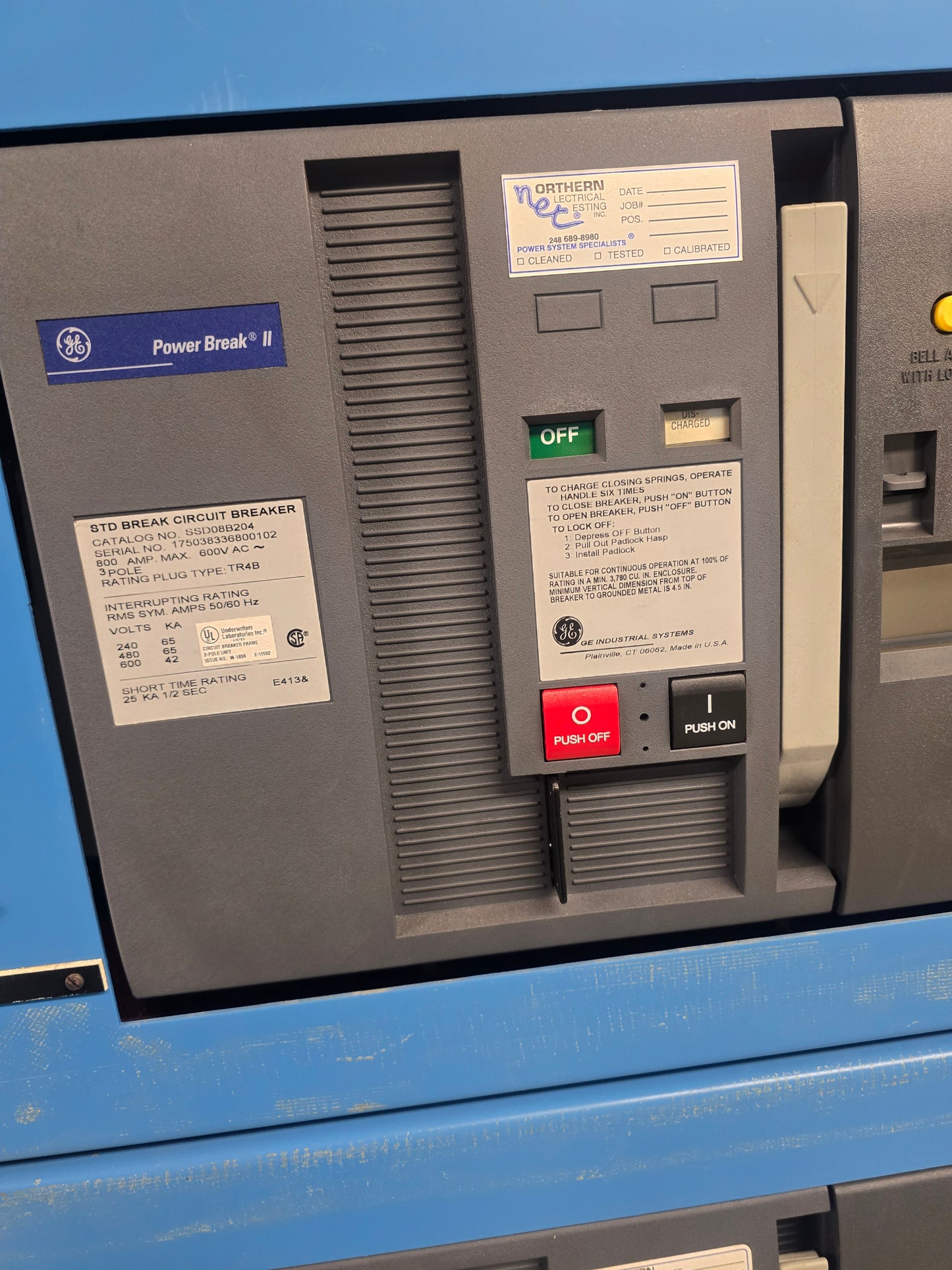 GE PowerBreak 2000A / 800A 480V 3PH Low Voltage Switchboard Lineup Switchgear