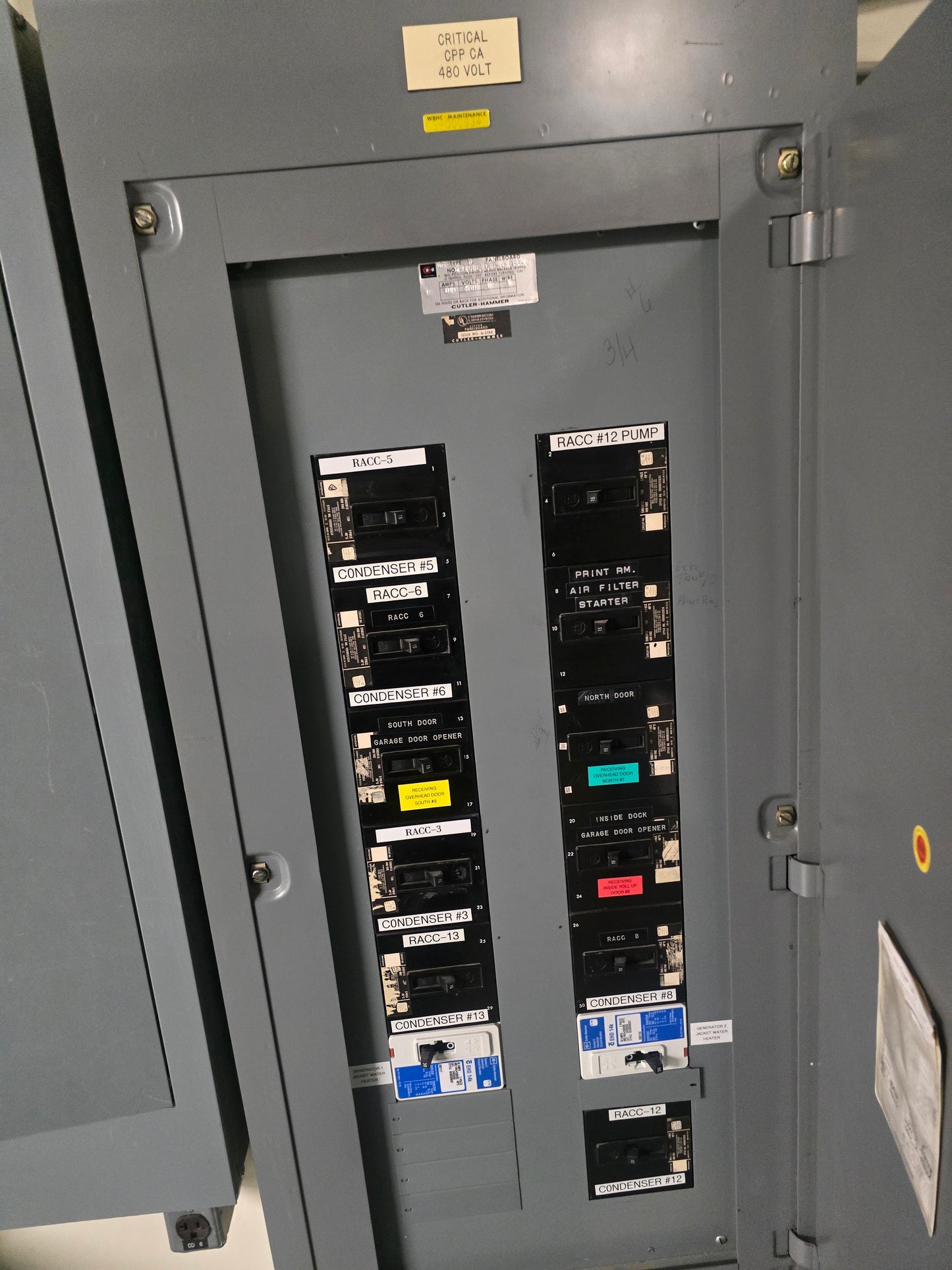 Cutler-Hammer 100 Amp 480V 3 Phase Panelboard Distribution Electrical Panel