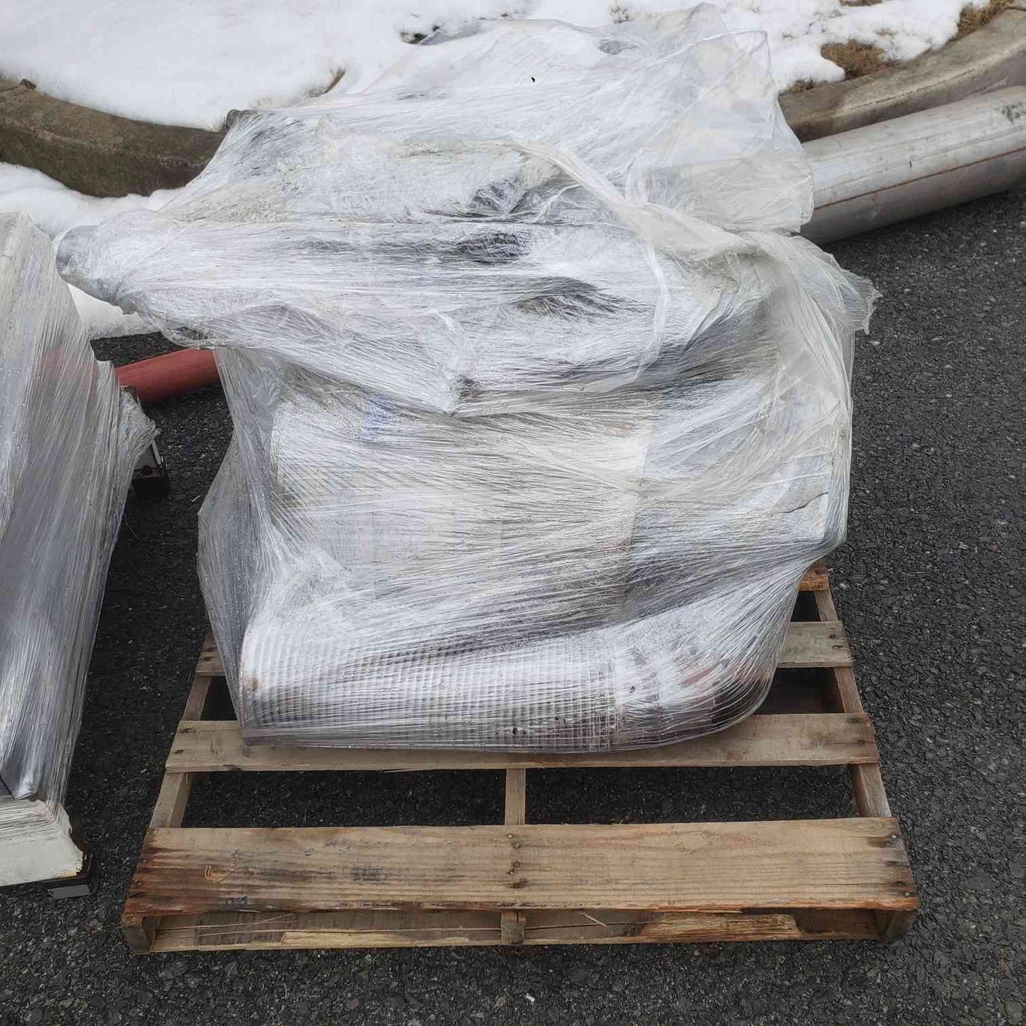 AS-IS 750KW Cummins KTA38 680FDR6069 480/277 1128A 3PH Diesel  NON WORKING (SKU: 112184)