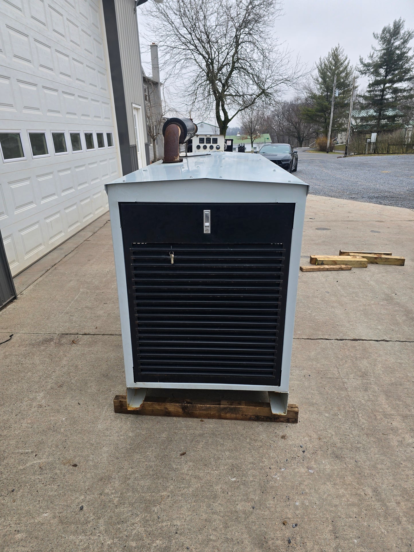 85KW Spectrum 460T Ford LP/NG Generator Enclosed '98 466hrs 1ph 120/240