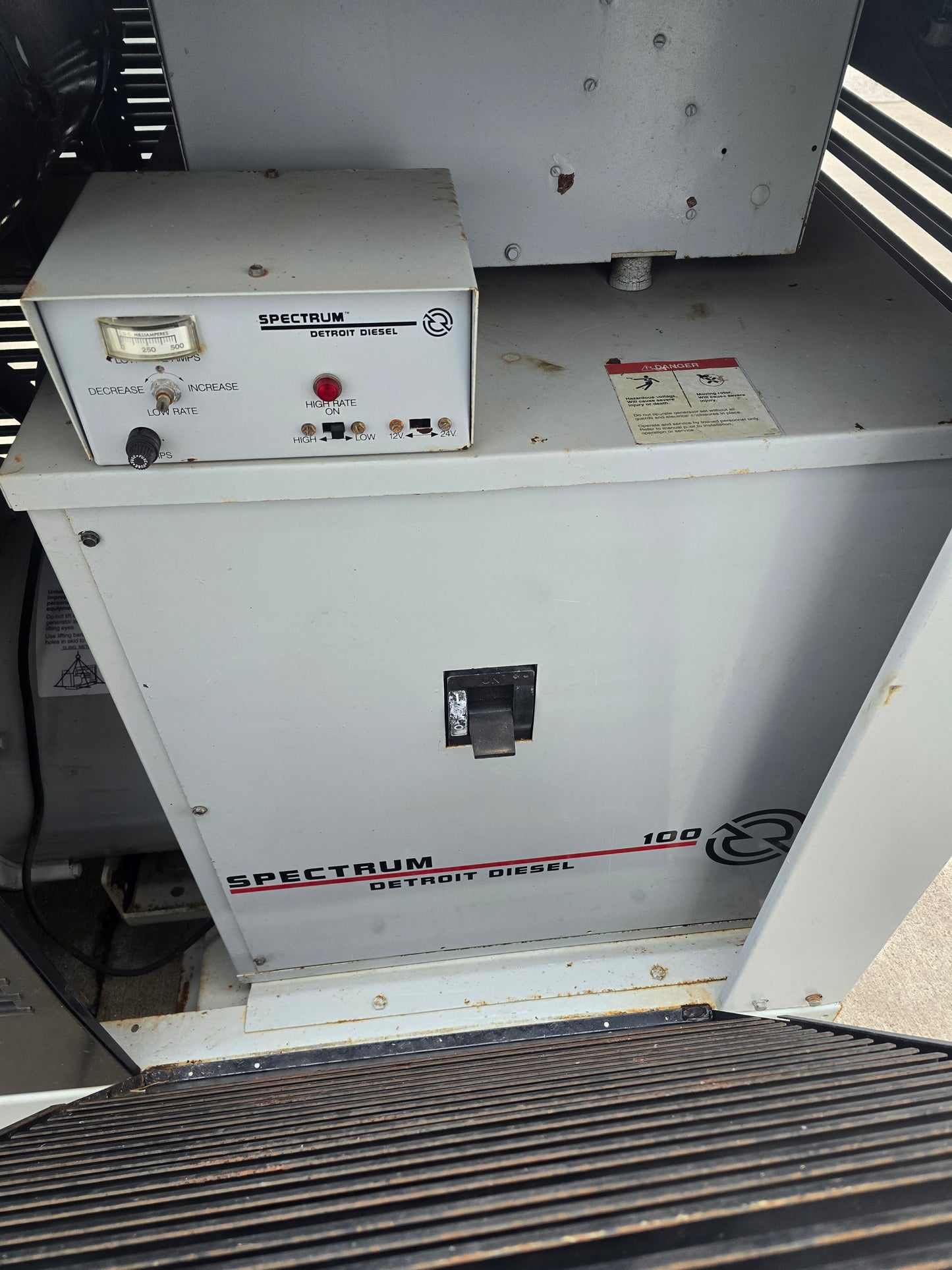 85KW Spectrum 460T Ford LP/NG Generator Enclosed '98 466hrs 1ph 120/240