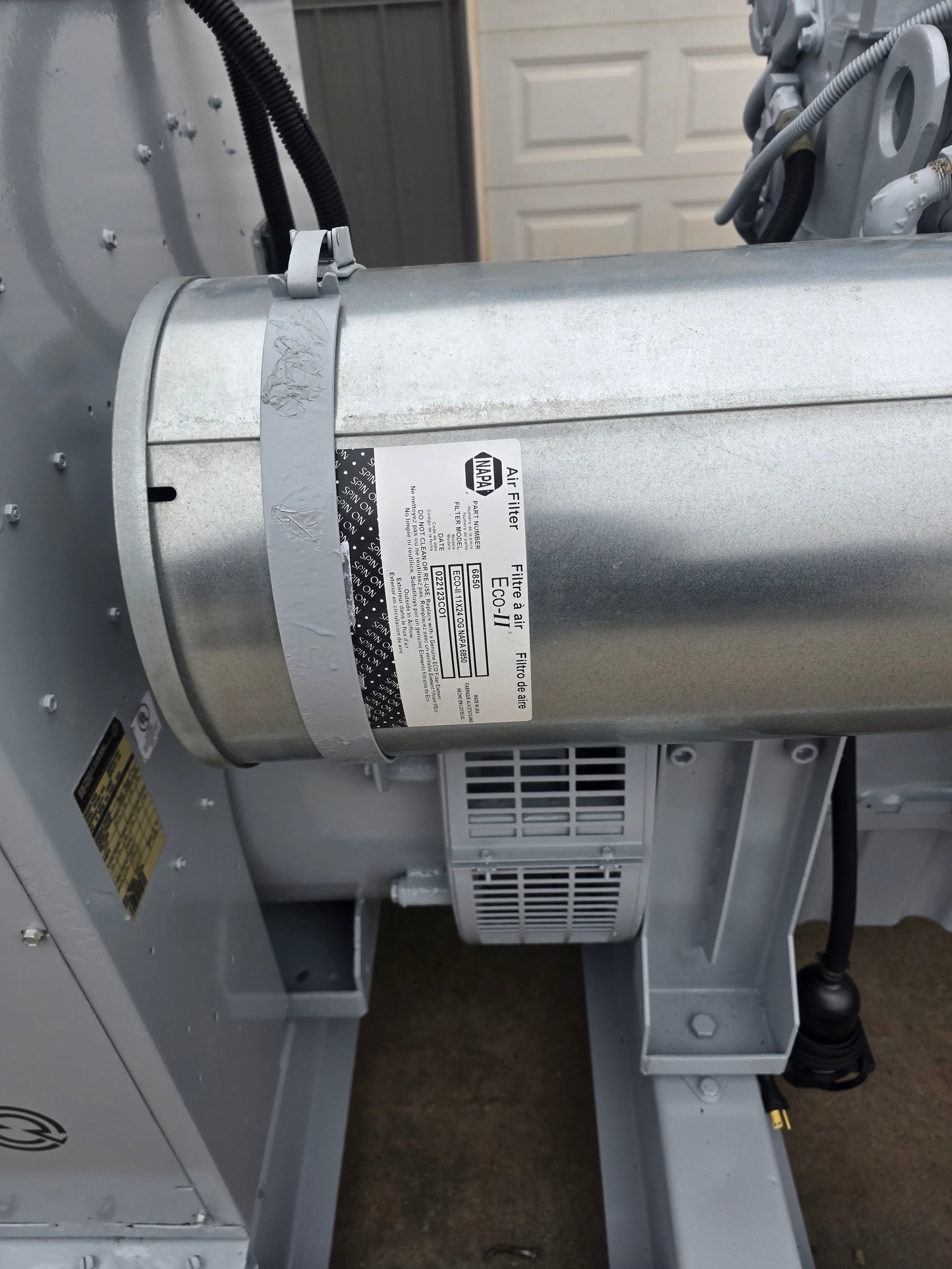 300KW Spectrum 60 Series Detroit Diesel Generator '02 732hrs TESTED