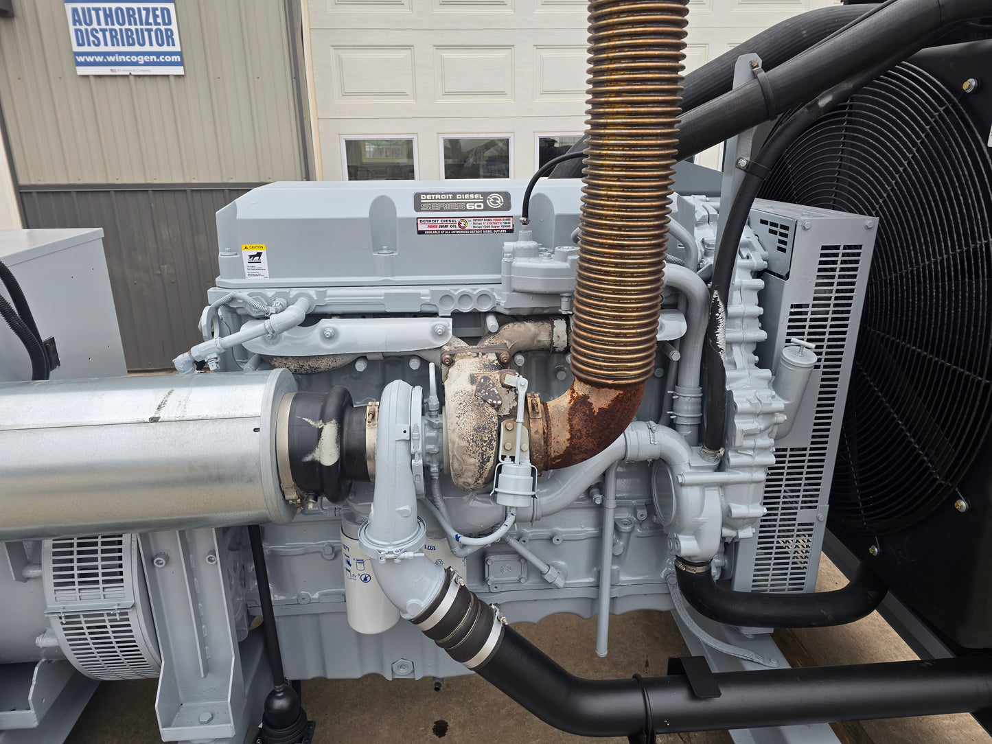 300KW Spectrum 60 Series Detroit Diesel Generator '02 732hrs TESTED