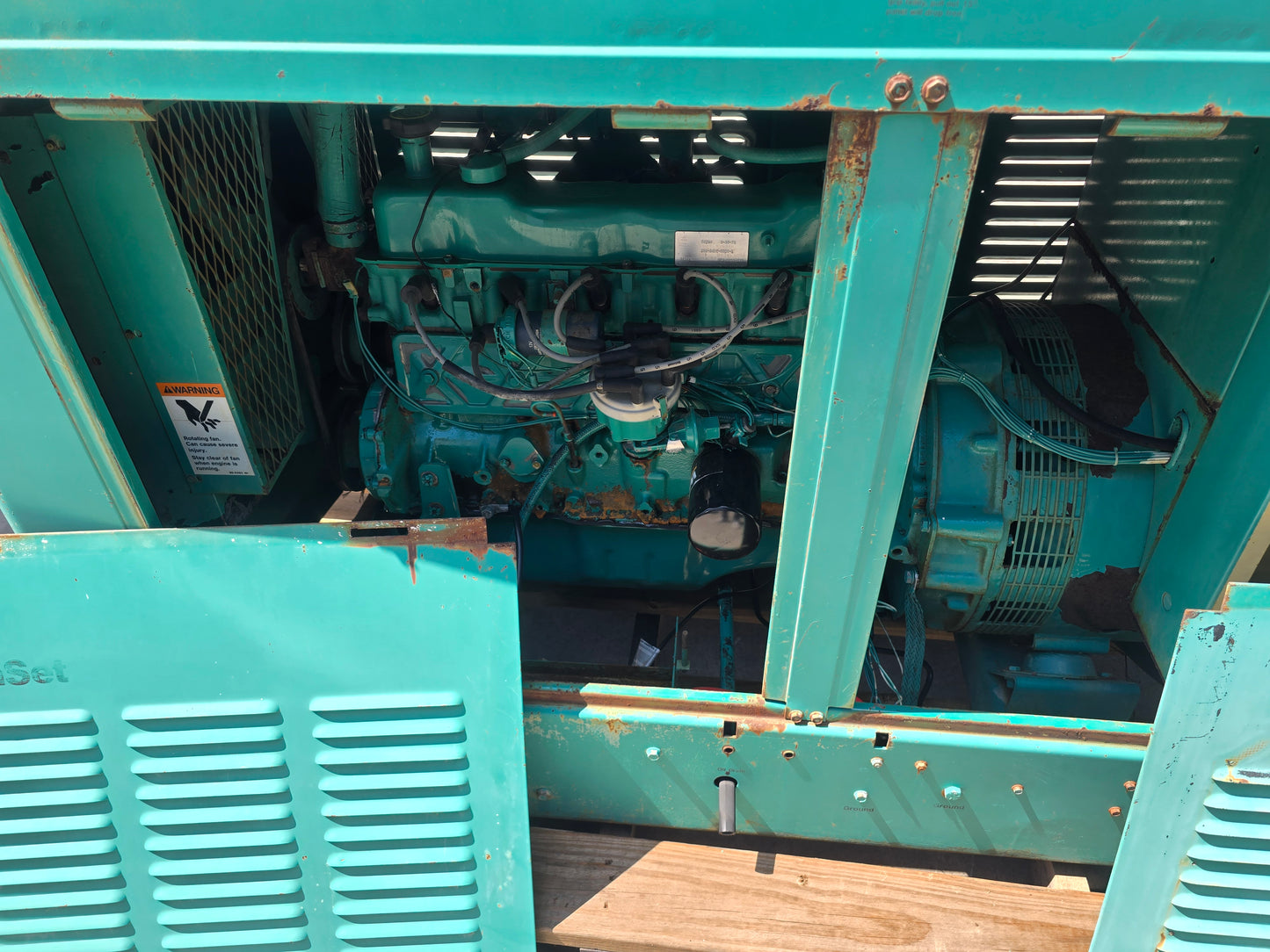 45KW Onan LP gas 4.9 Ford 1 Phase enclosed '89 988hrsTESTED