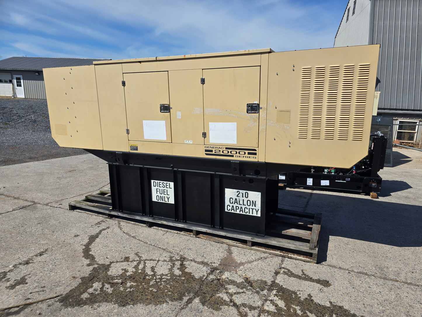 Generac 60KW Diesel Generator Mitsubishi 4034-T Enclosed Tank 2003 397Hrs TESTED