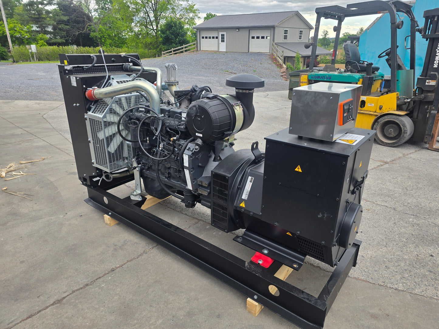 135KW NEW FPT Powered Open Skid Diesel Generator TIER 43