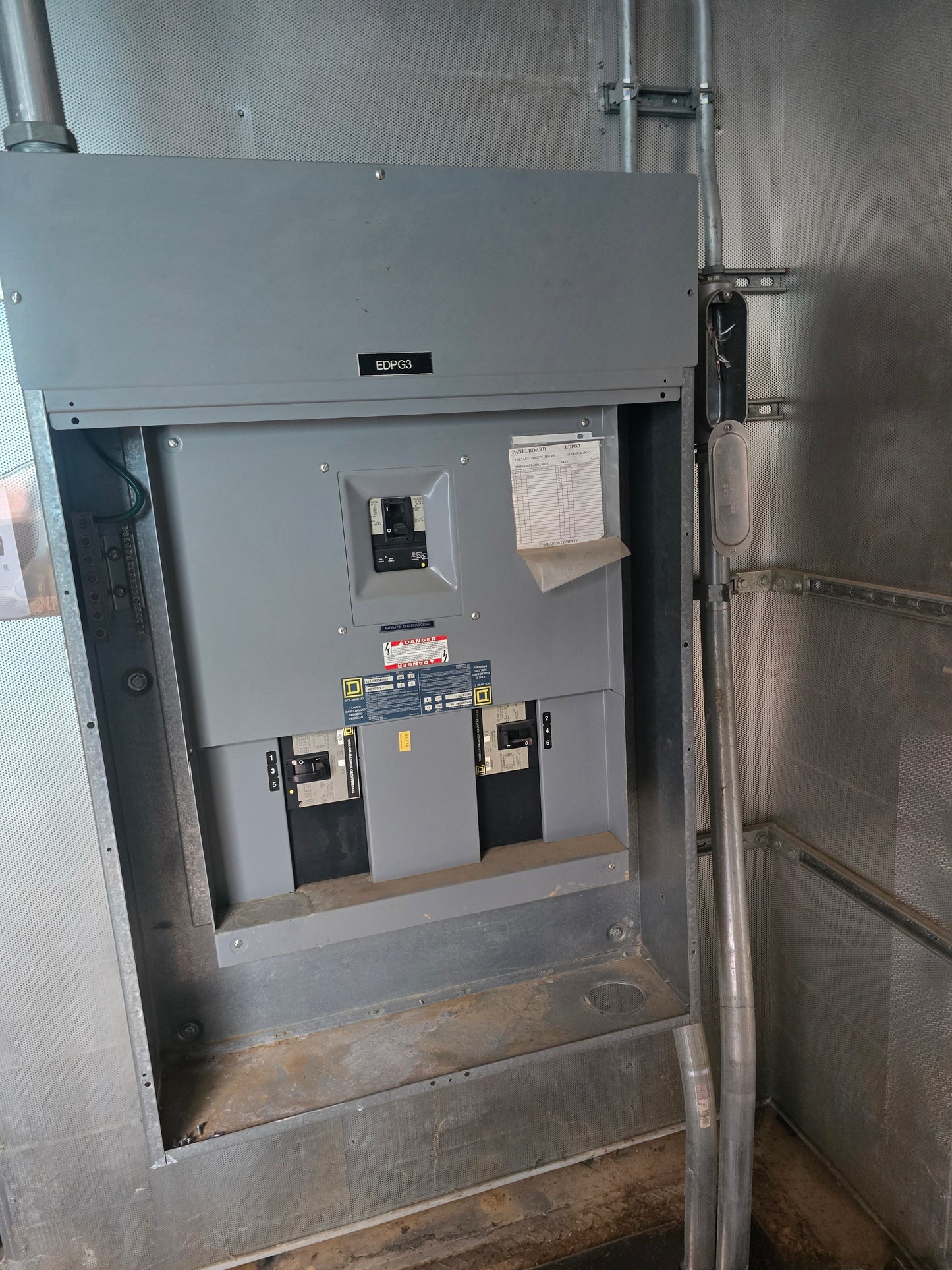 Detroit Diesel Spectrum 100kW Standby Diesel Generator 3ph Enclosed 300HR TESTED