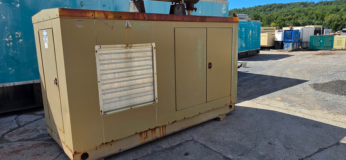 200KW Onan 855 Cummins Enclosed Nat Gas Generator '95 1088hrs